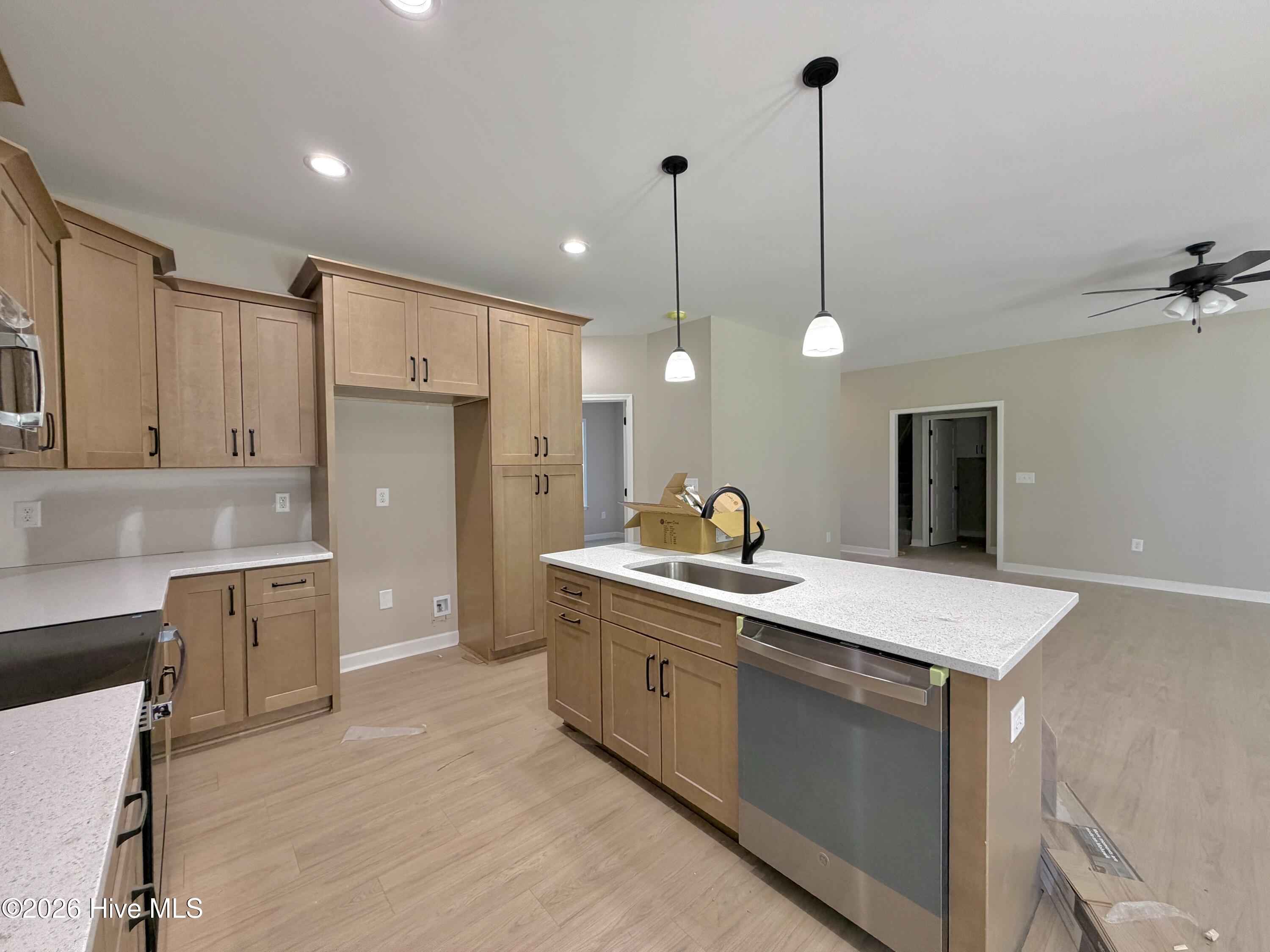 3704 Huntcliff Drive Property Photo 9