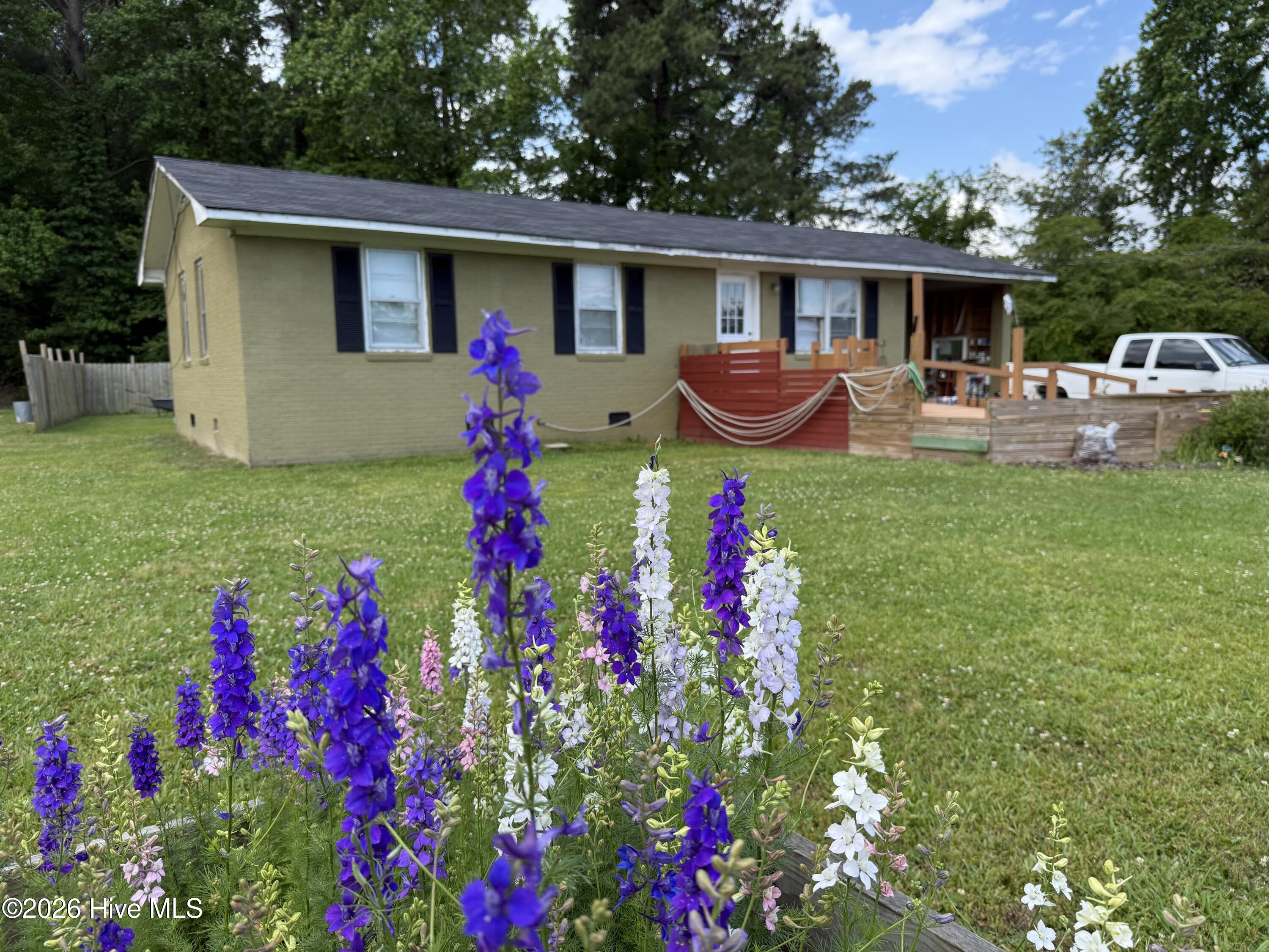 762 Marriner Road Property Photo 1
