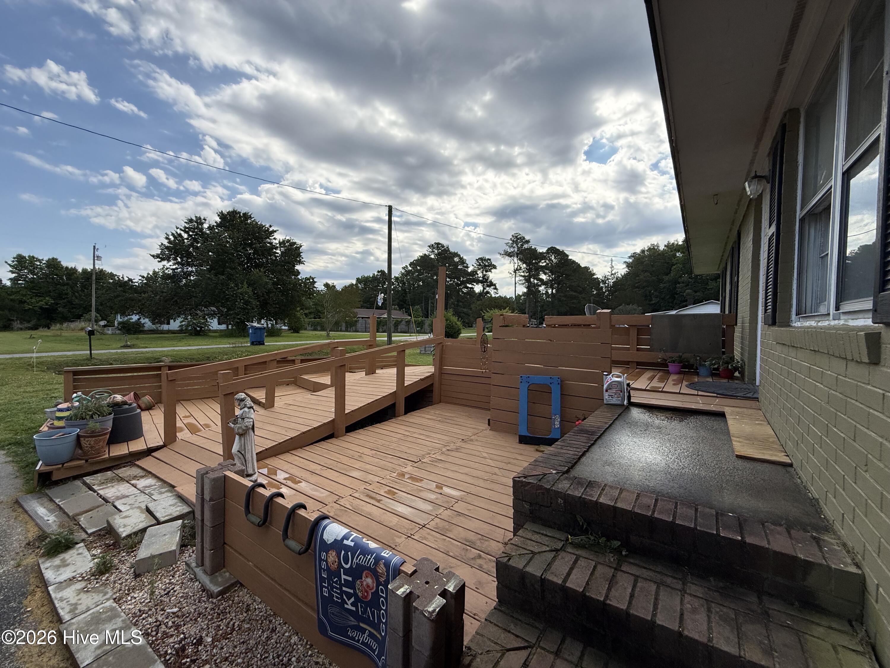762 Marriner Road Property Photo 2