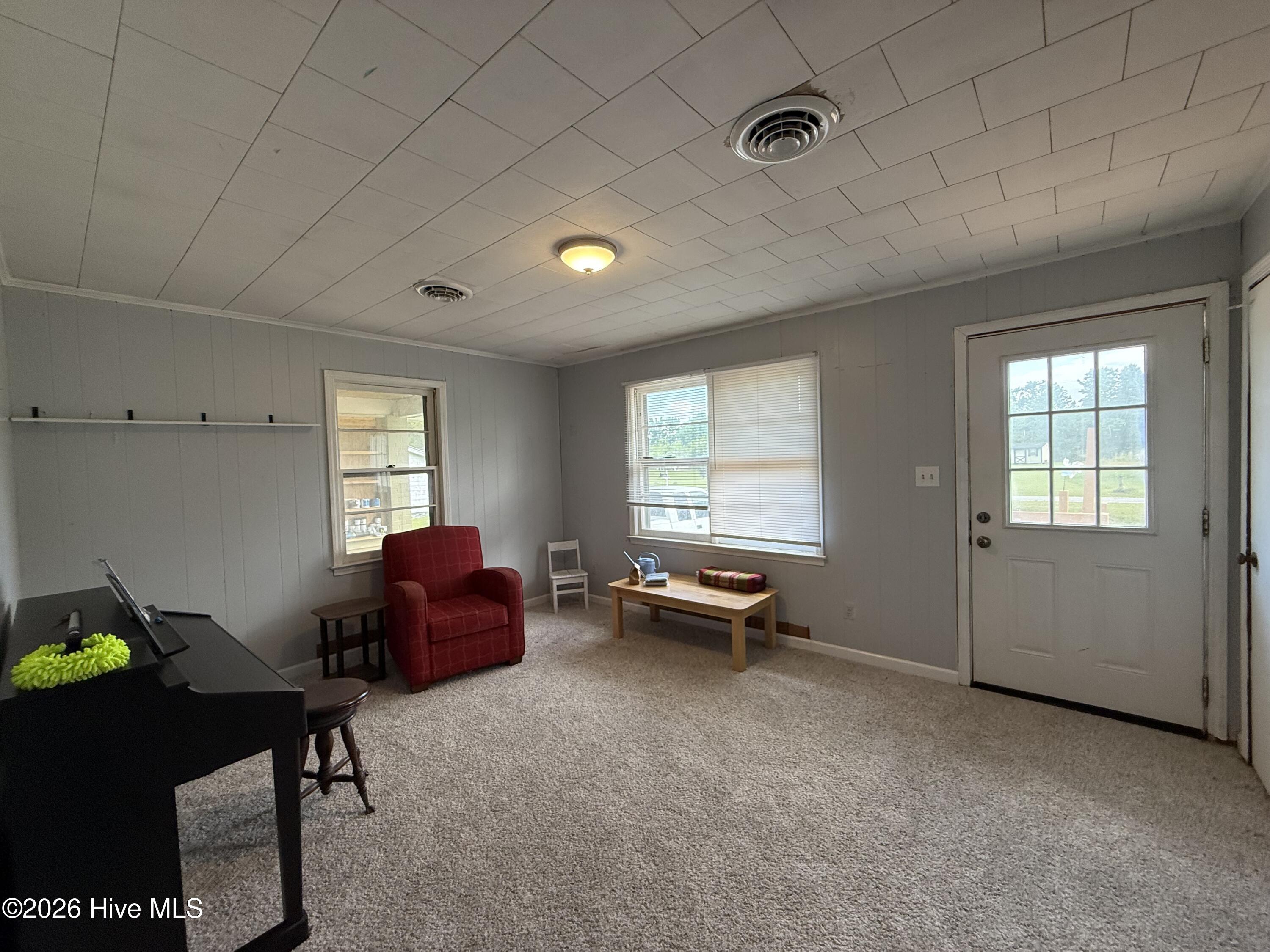 762 Marriner Road Property Photo 4