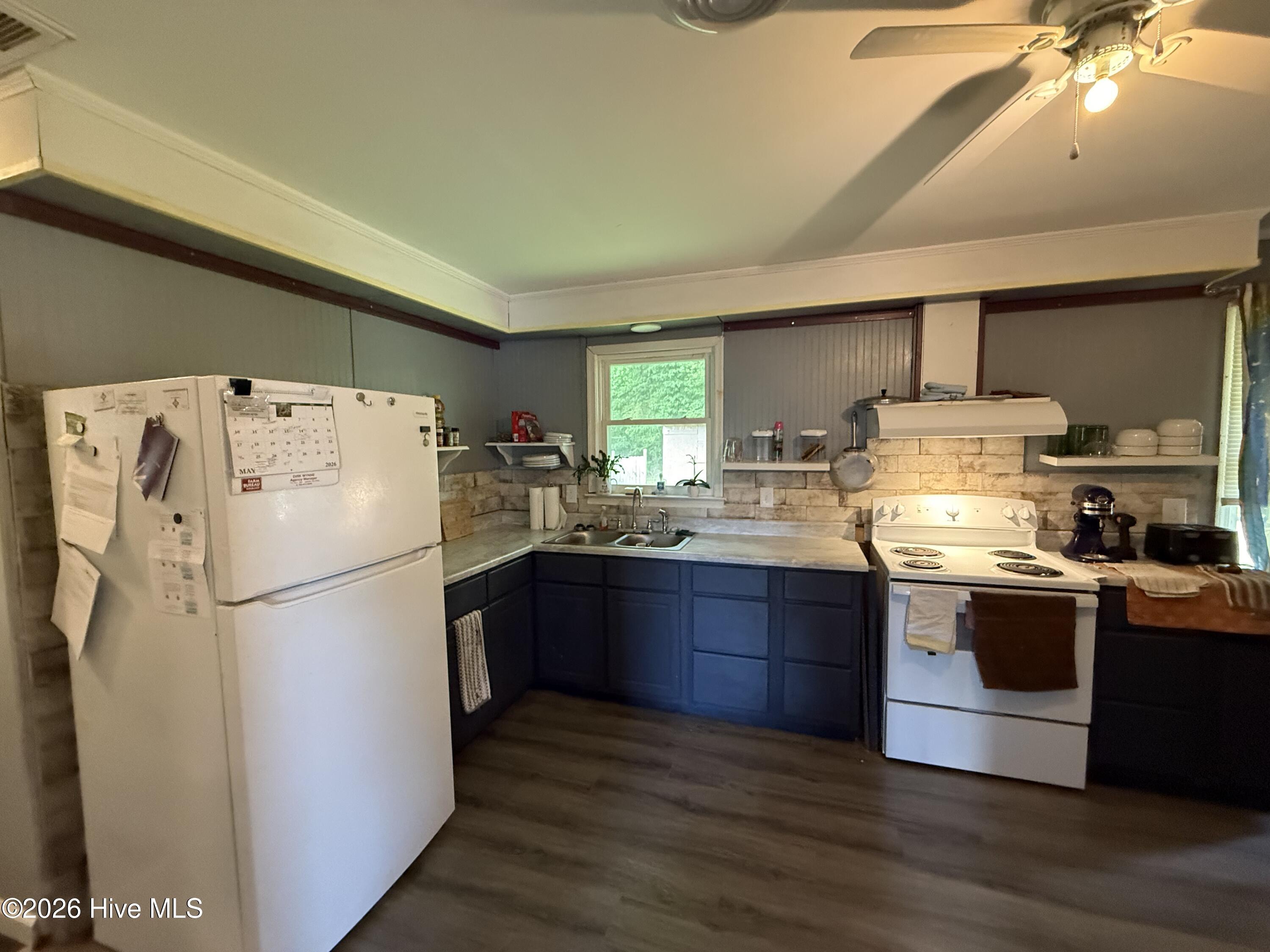 762 Marriner Road Property Photo 6