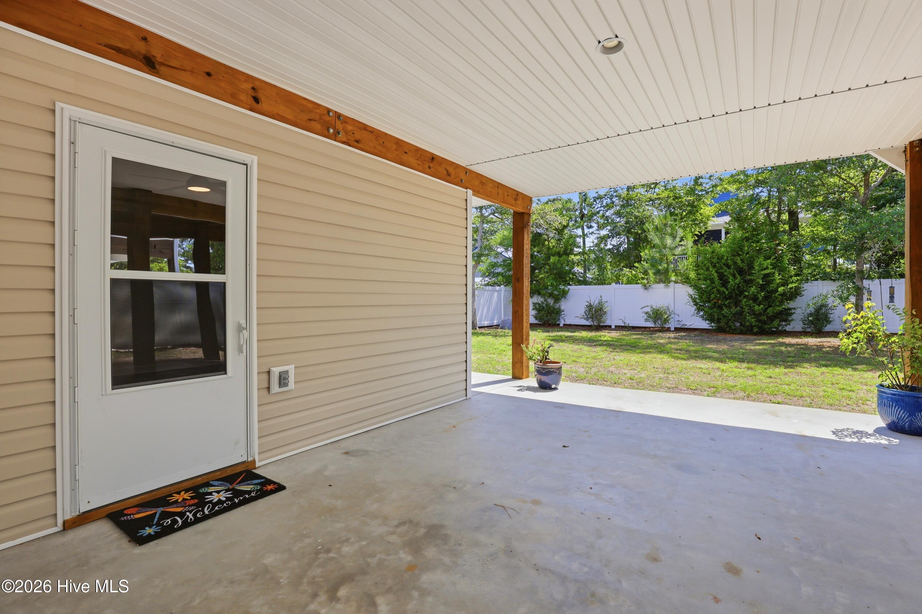 332 Ne 52nd Street Property Photo 27