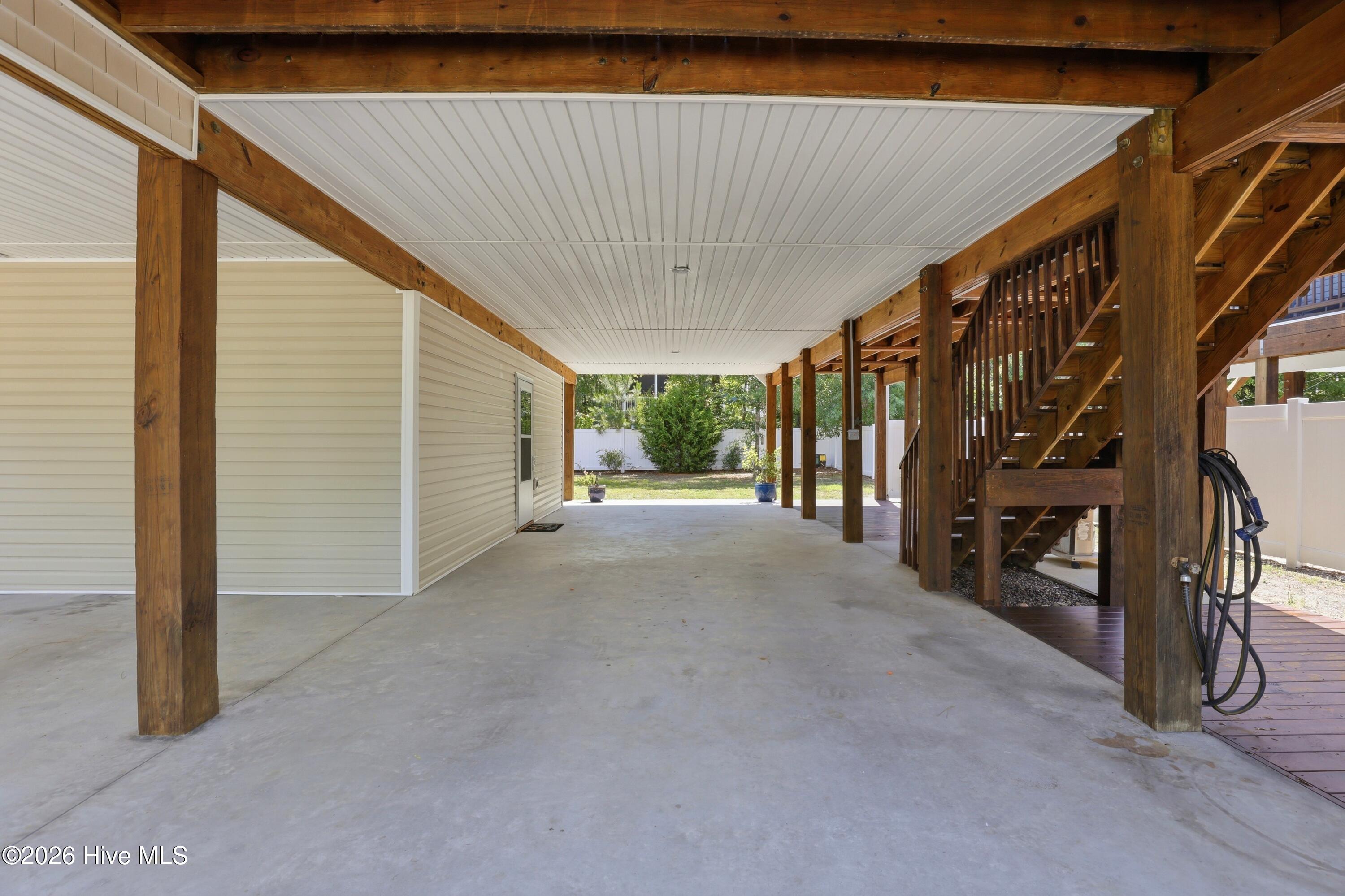 332 Ne 52nd Street Property Photo 35