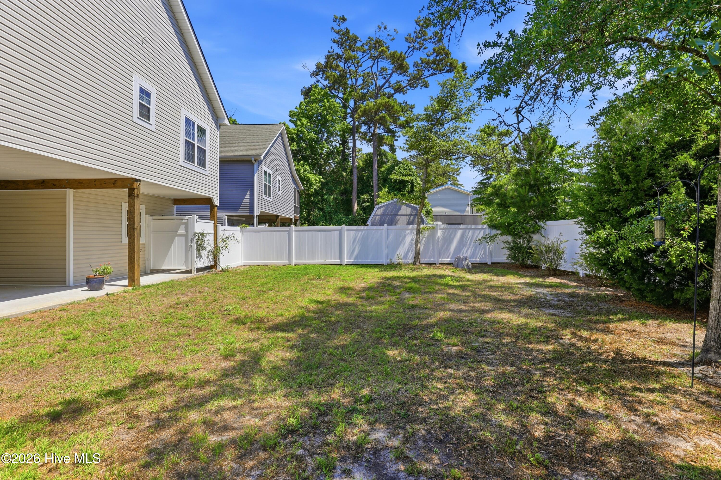332 Ne 52nd Street Property Photo 39