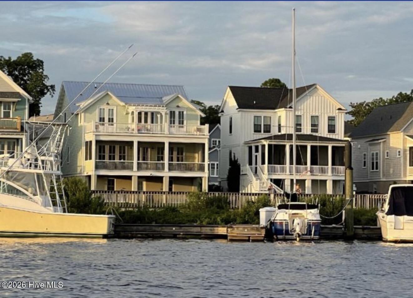 227 E Water Street Dock A Property Photo 9