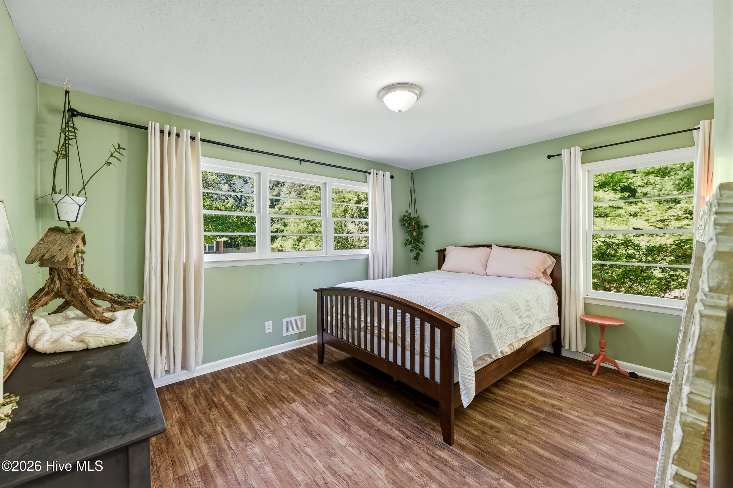 356 Holland Drive Property Photo 17
