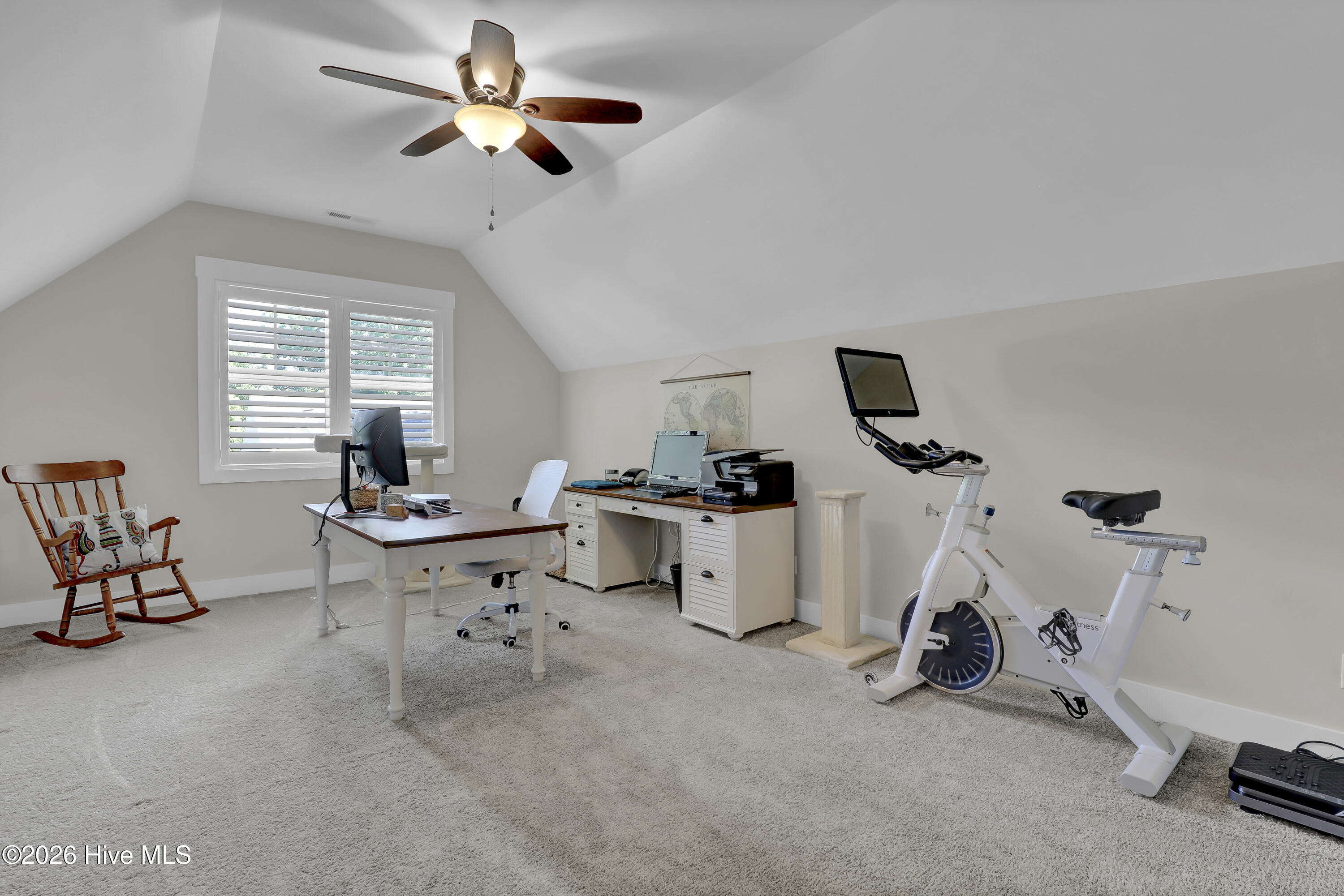 135 Darel Street Property Photo 40