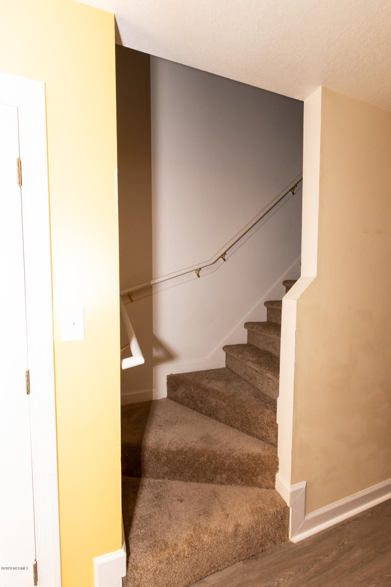 104 Streamwood Drive Property Photo 11