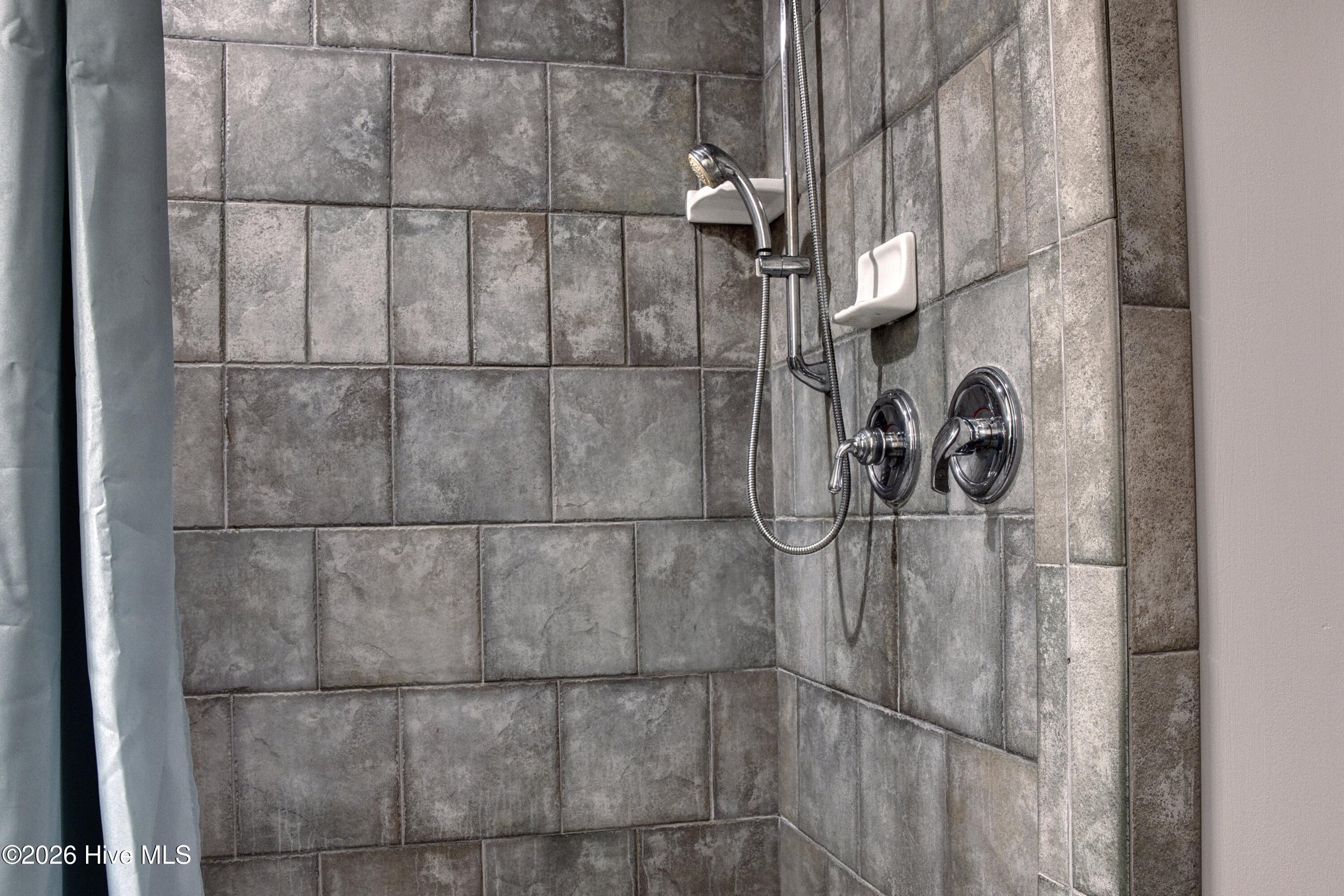 109 Fifth Avenue S Property Photo 39