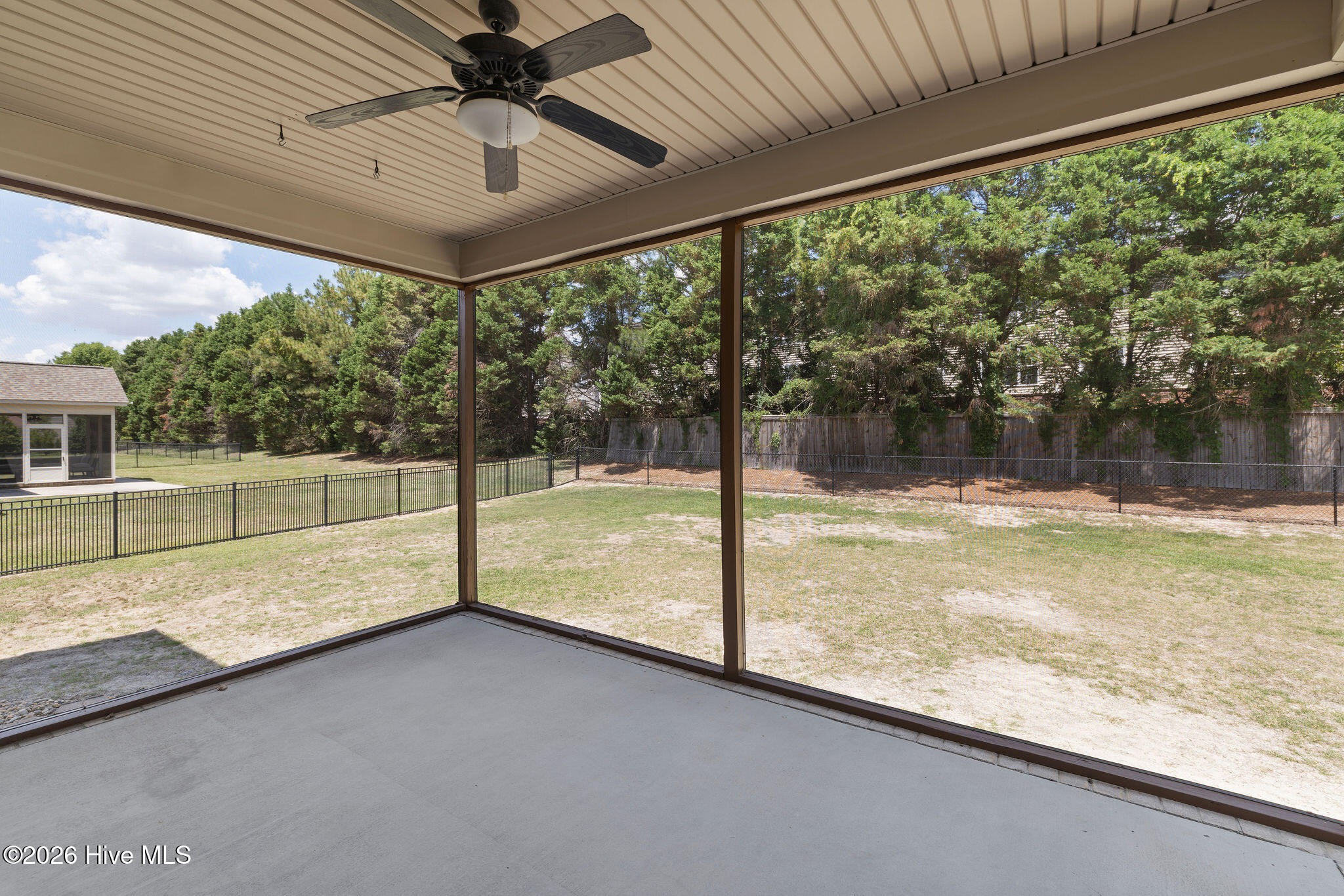 115 Christopher Allen Drive Property Photo 23