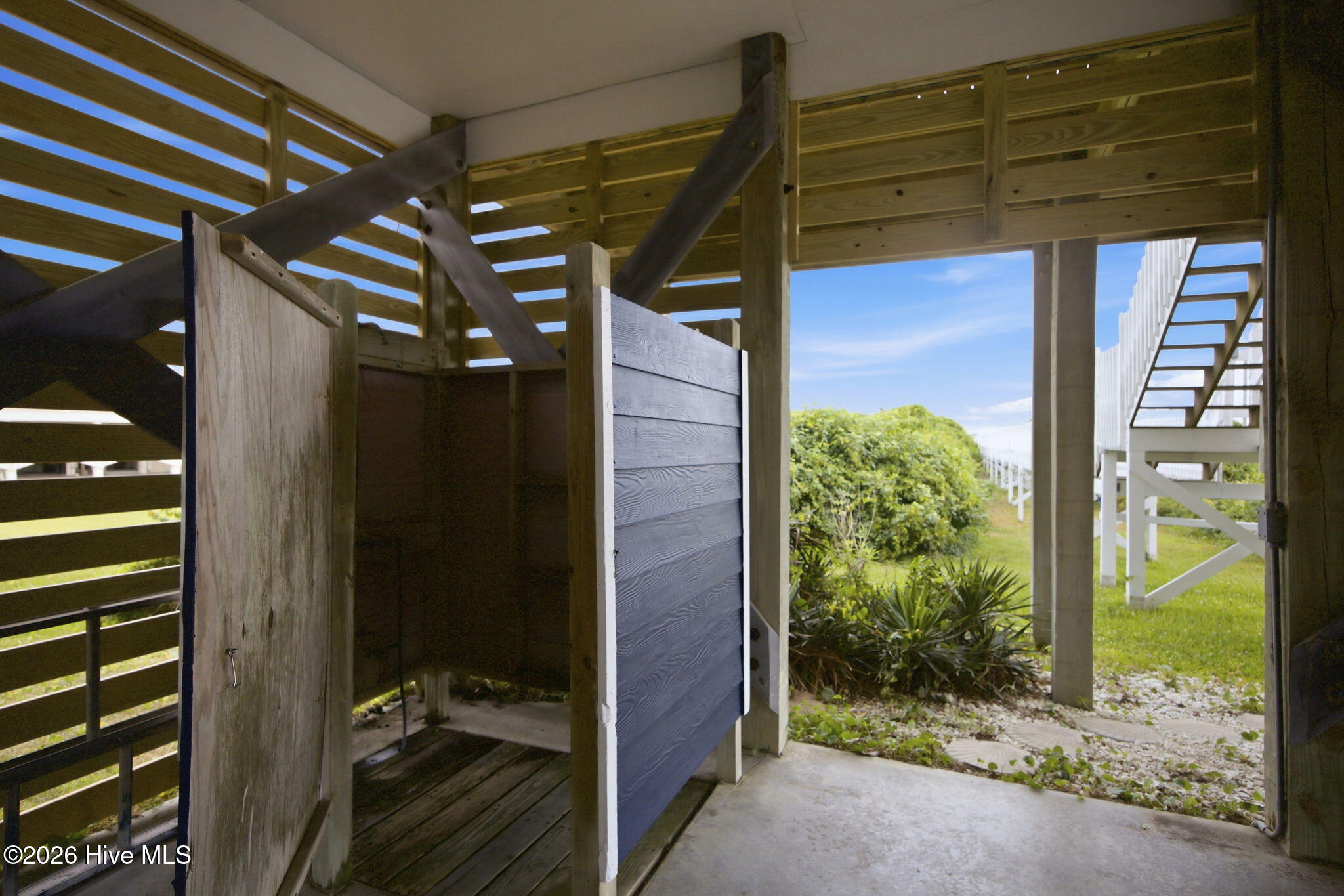 101 Martin Lane Property Photo 42