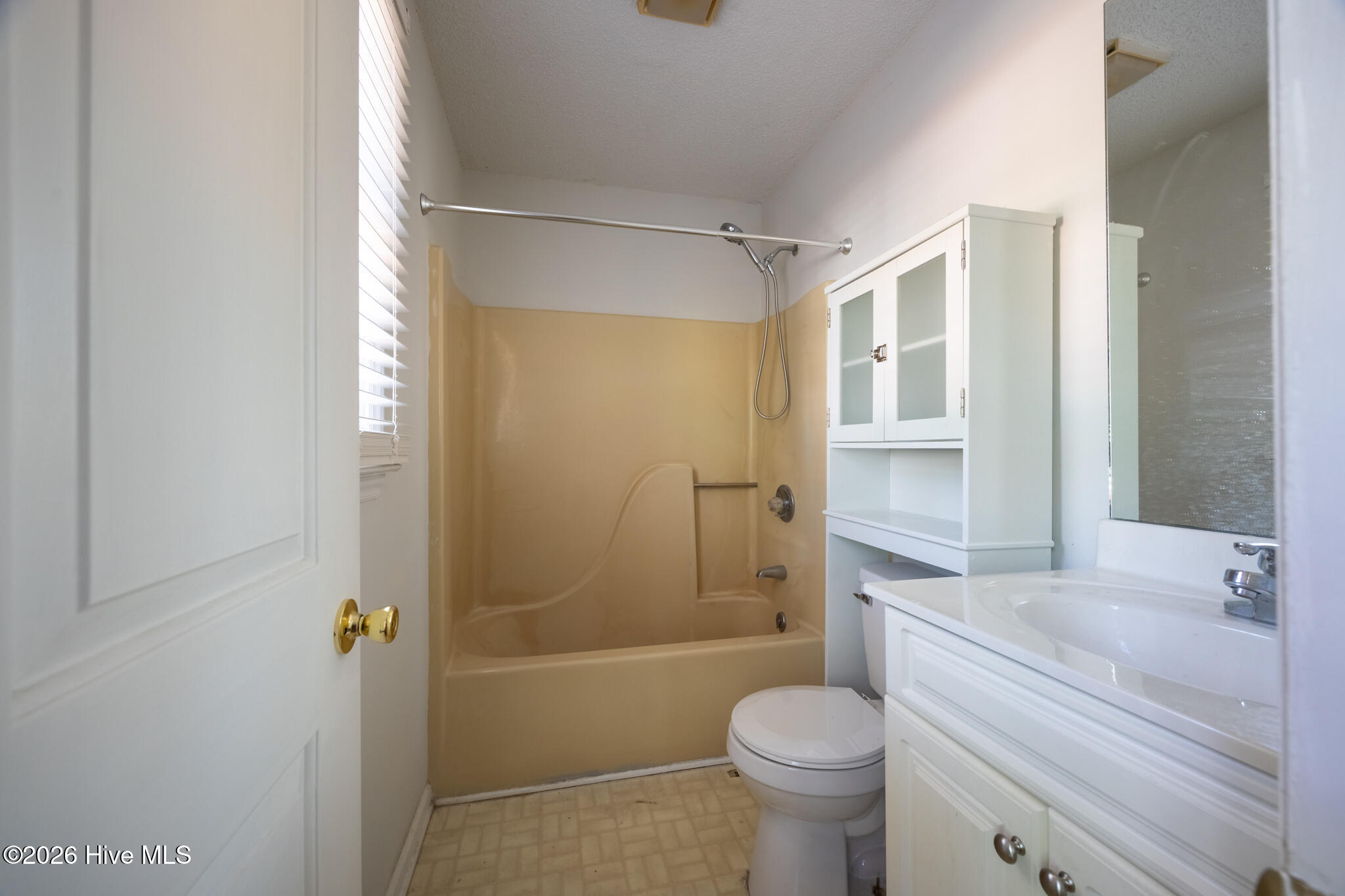 200 Sandhills Circle Property Photo 11