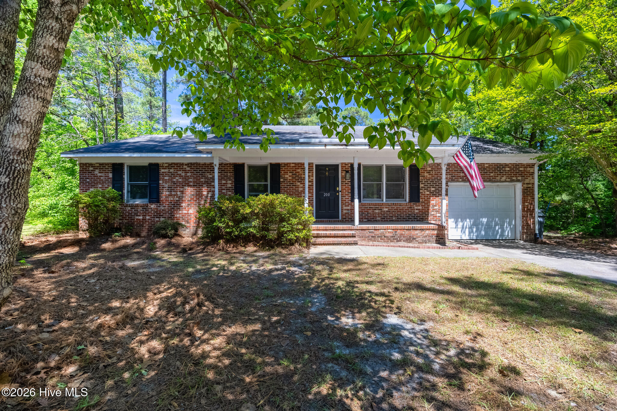 200 Sandhills Circle Property Photo 15
