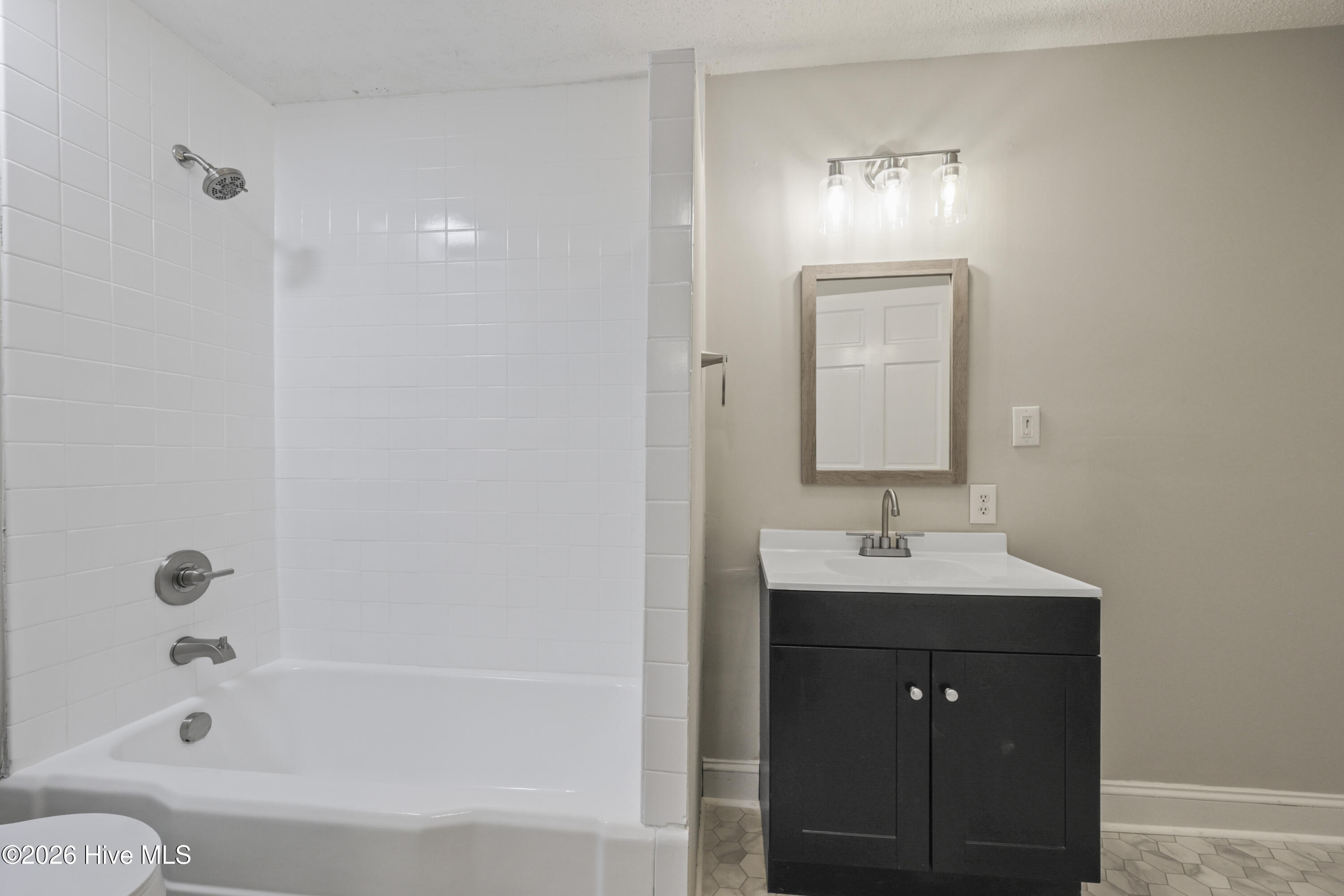 412 N George Street Property Photo 16