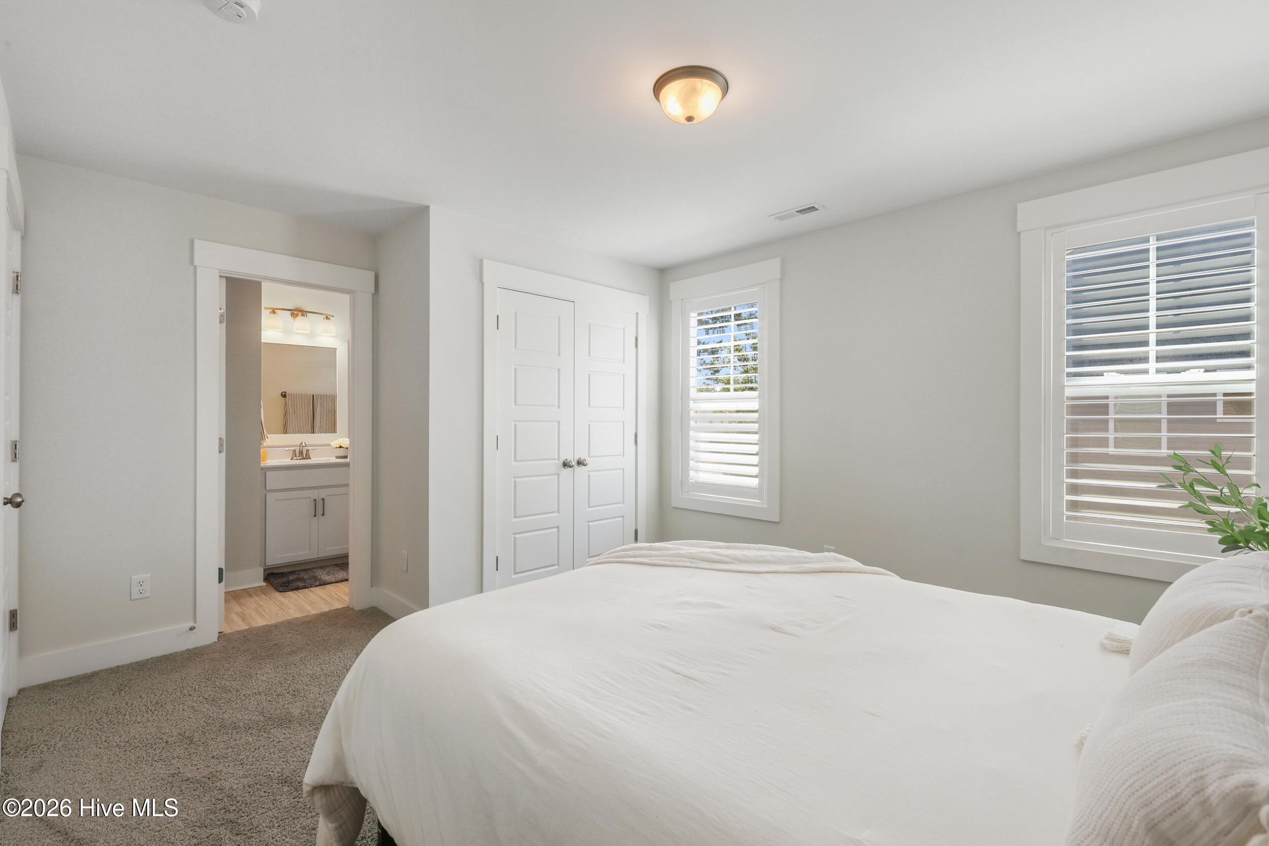426 Grandview Drive Property Photo 32