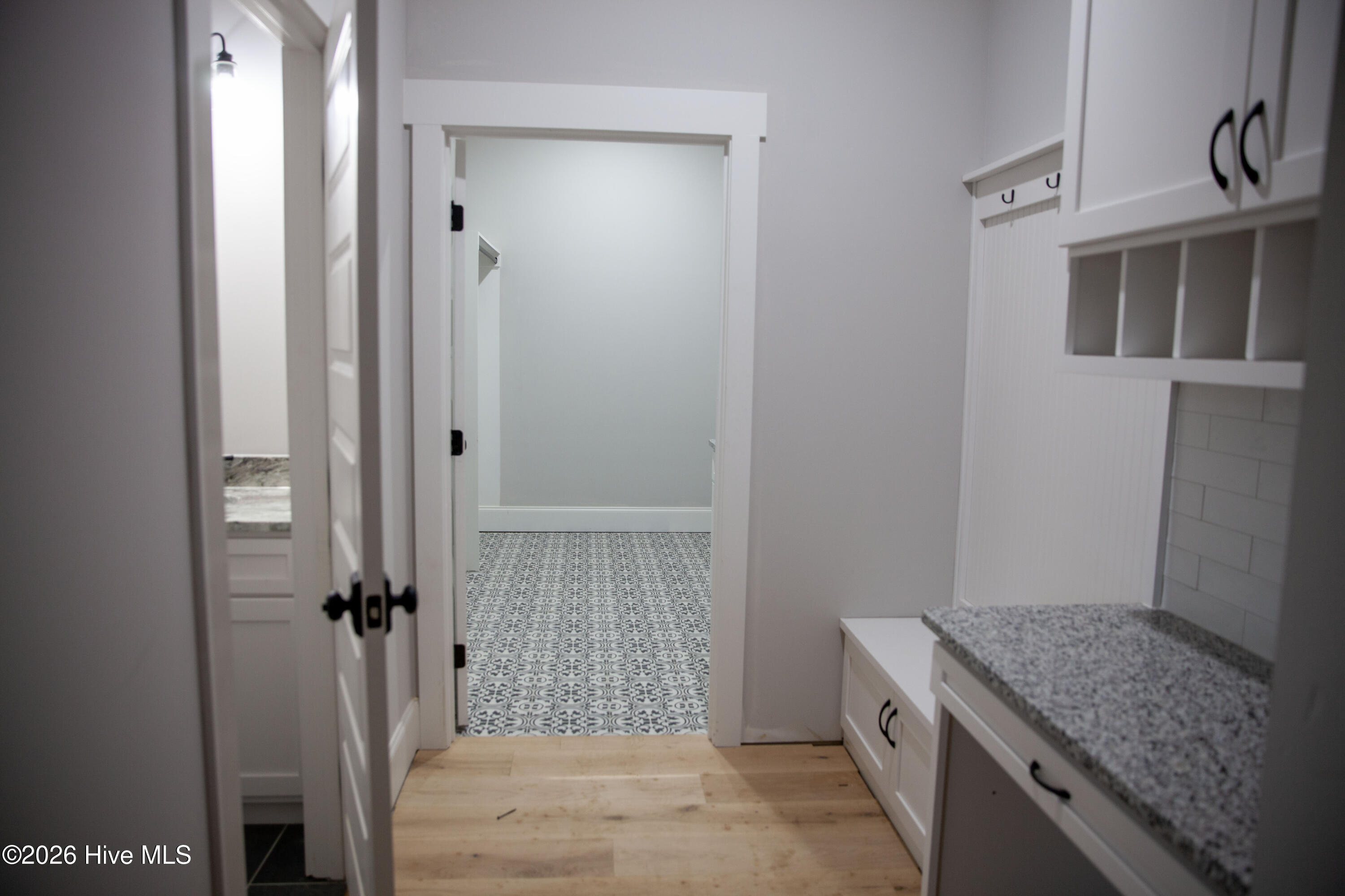 970 Fairbourne Drive Property Photo 10