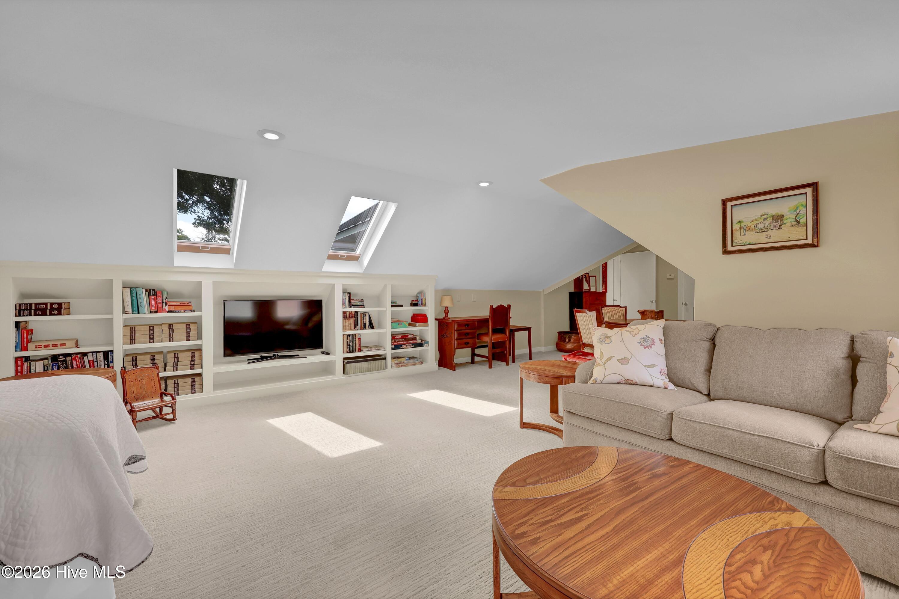 2216 Masons Point Place Property Photo 34
