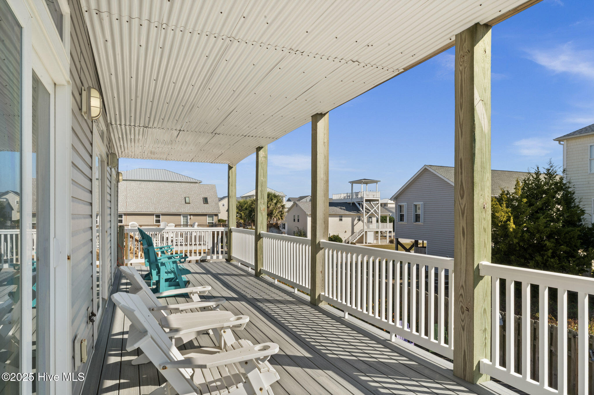 1318 N New River Drive Property Photo 17
