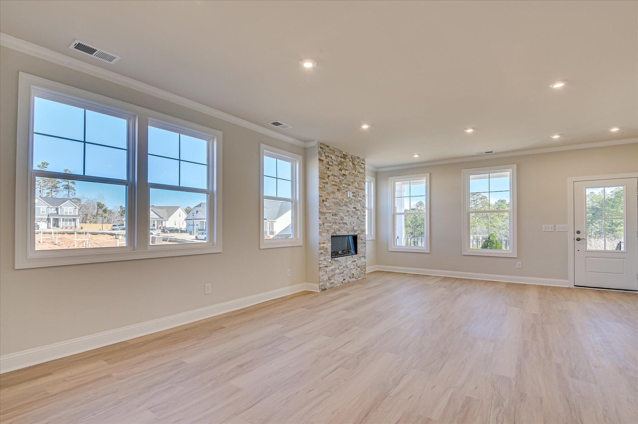 427 Minim Way Property Photo 2