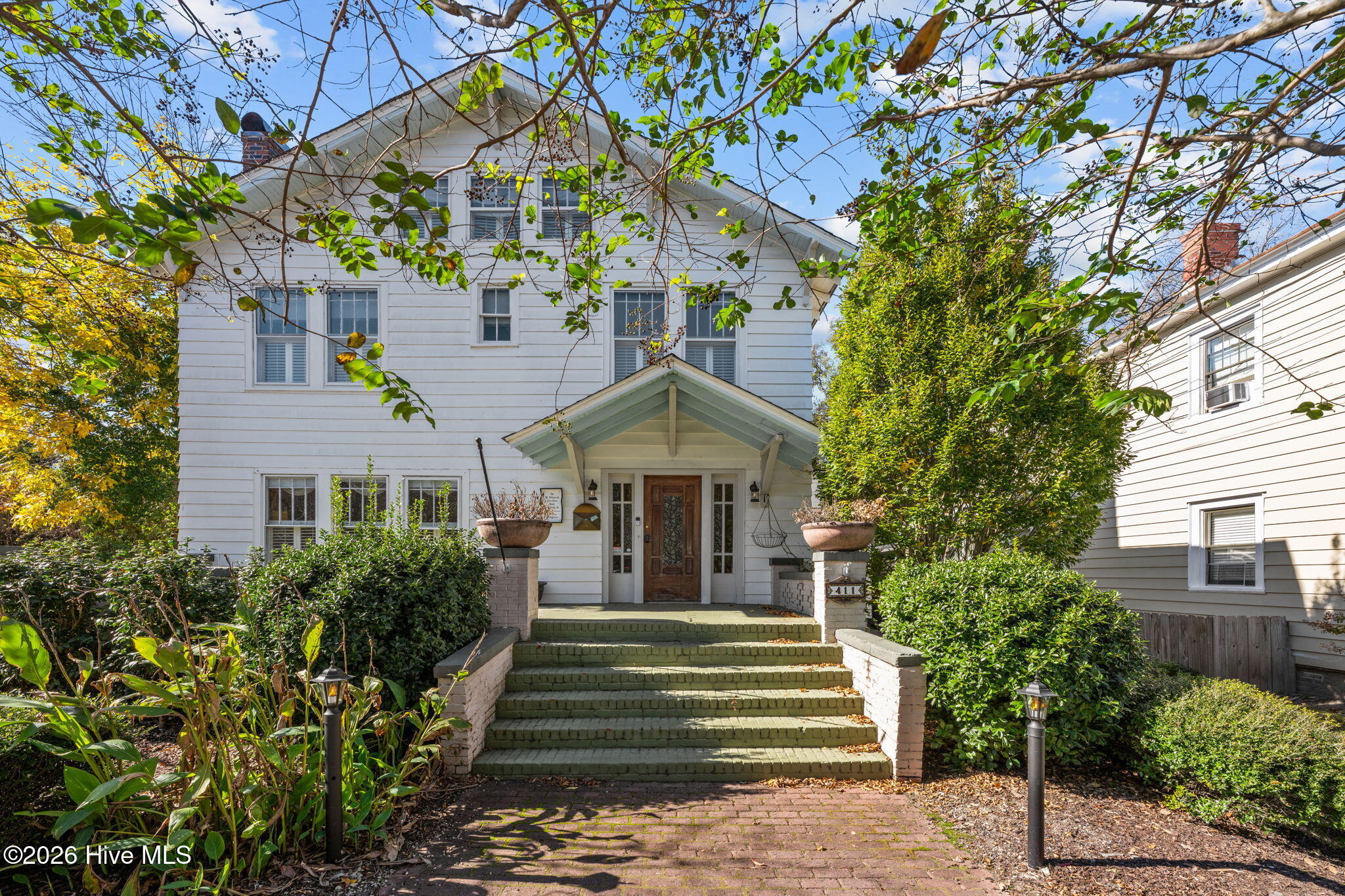 411 George Street Property Photo 1