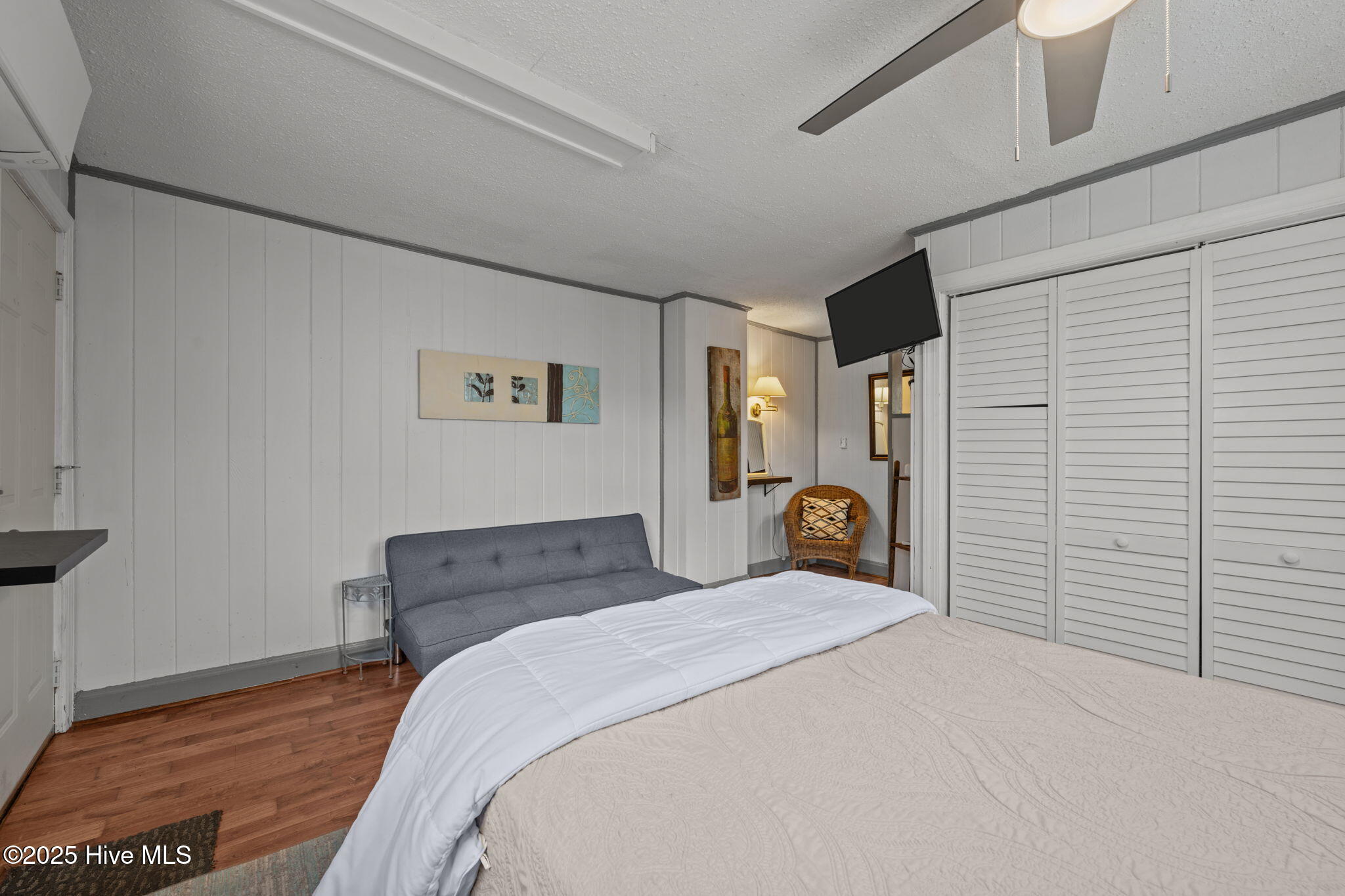 411 George Street Property Photo 43