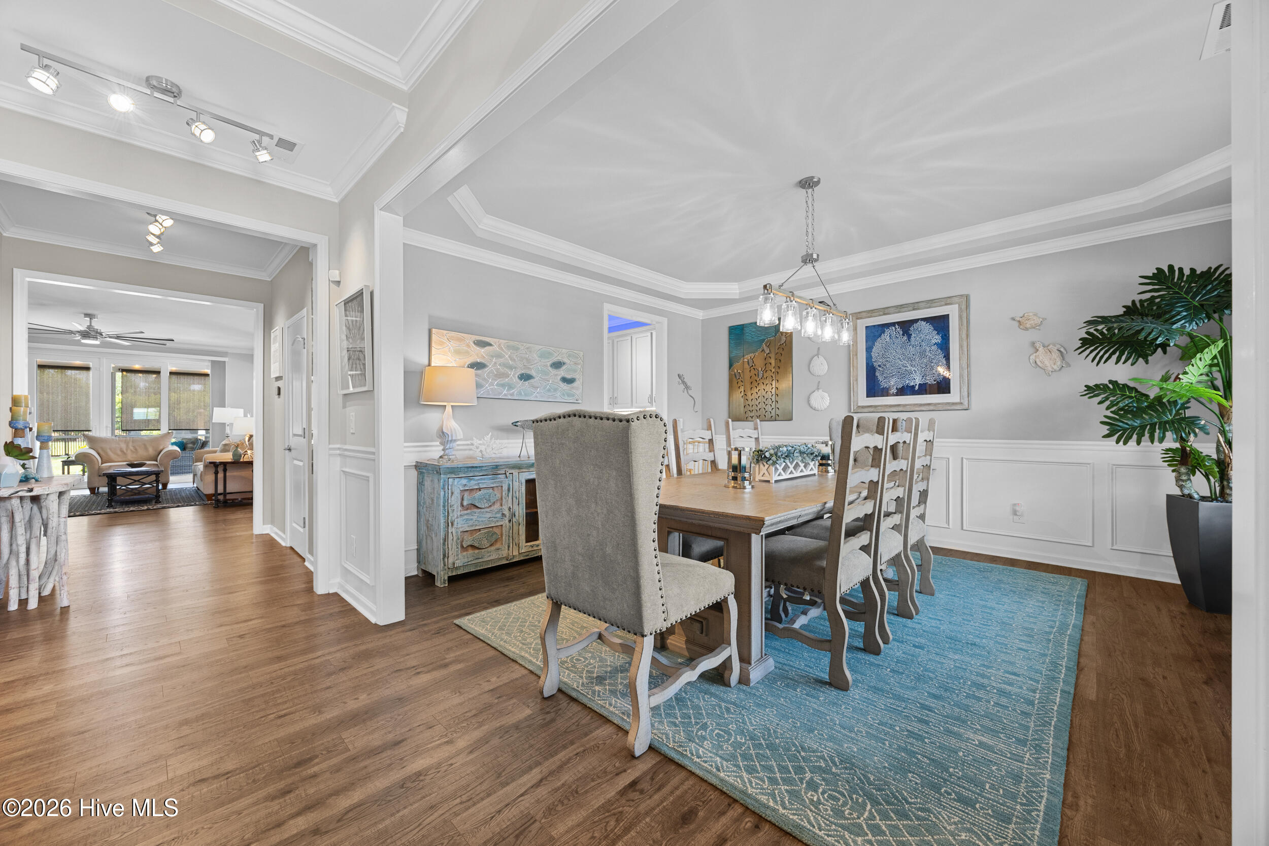 4058 Druids Glen Drive Property Photo 13