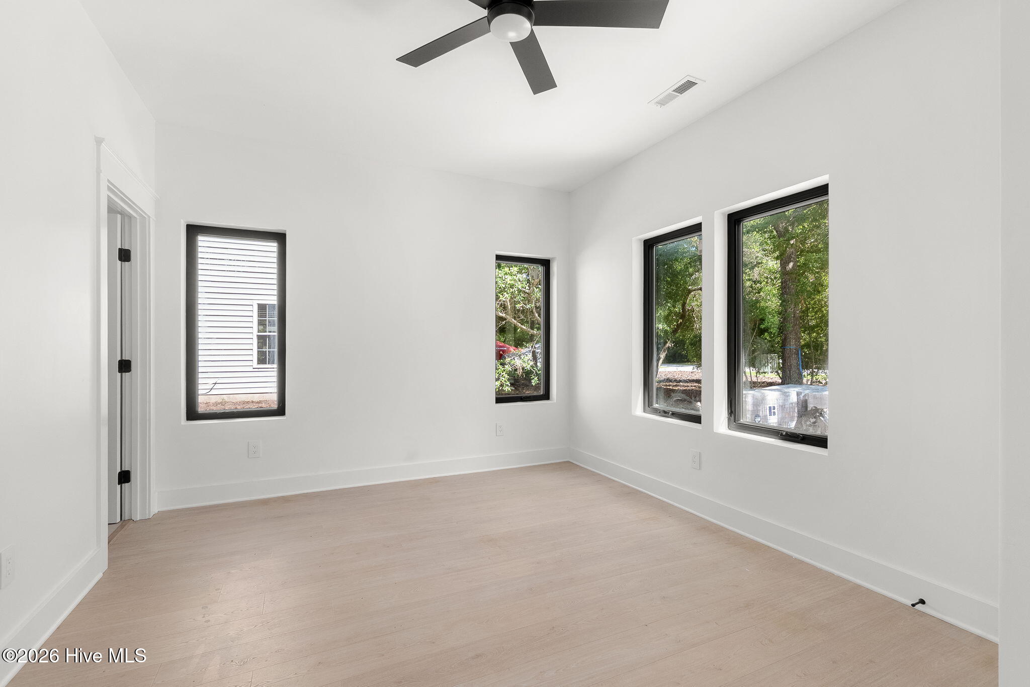 138 Mimosa Boulevard Property Photo 39