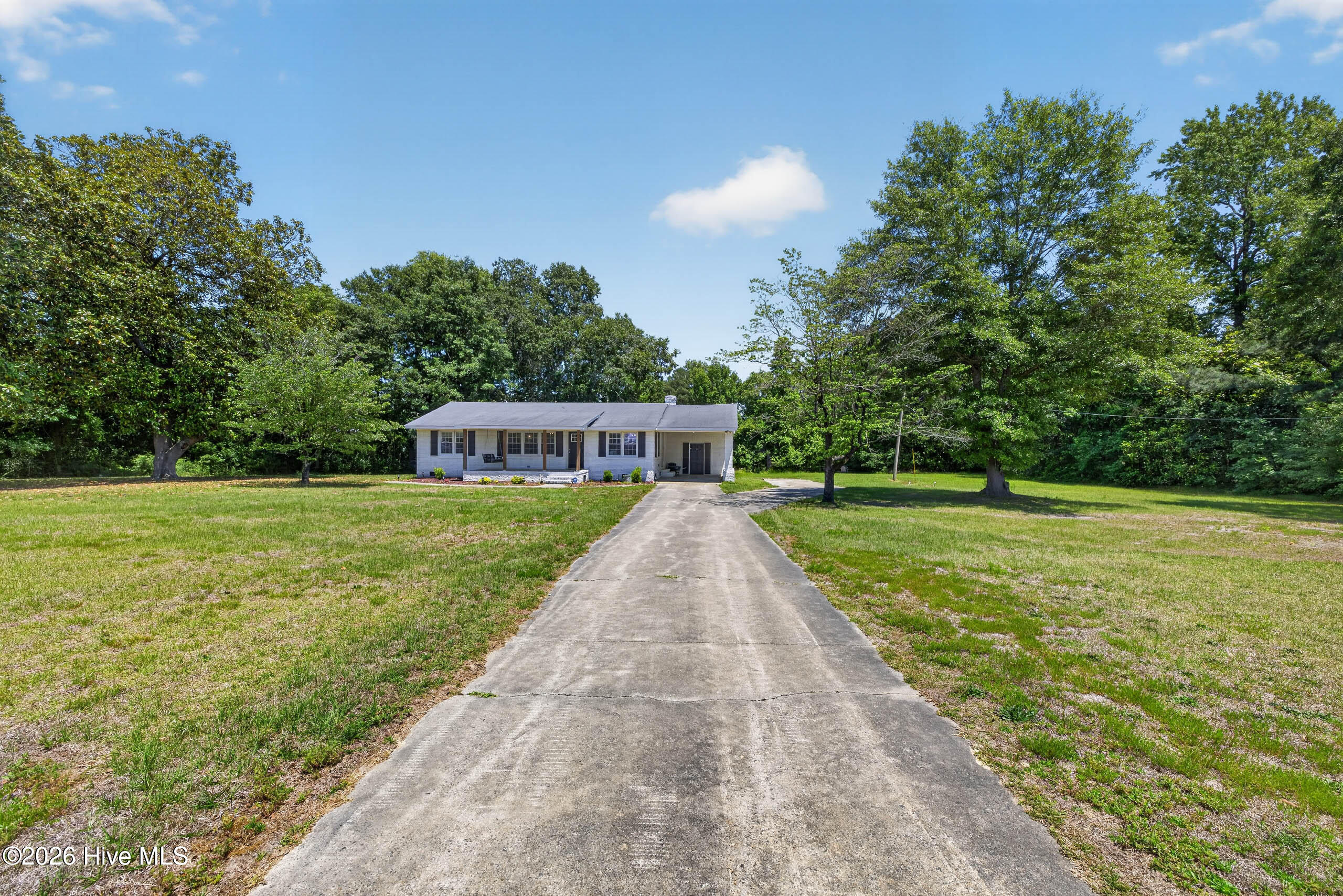 437 E Wards Bridge Road Property Photo 7