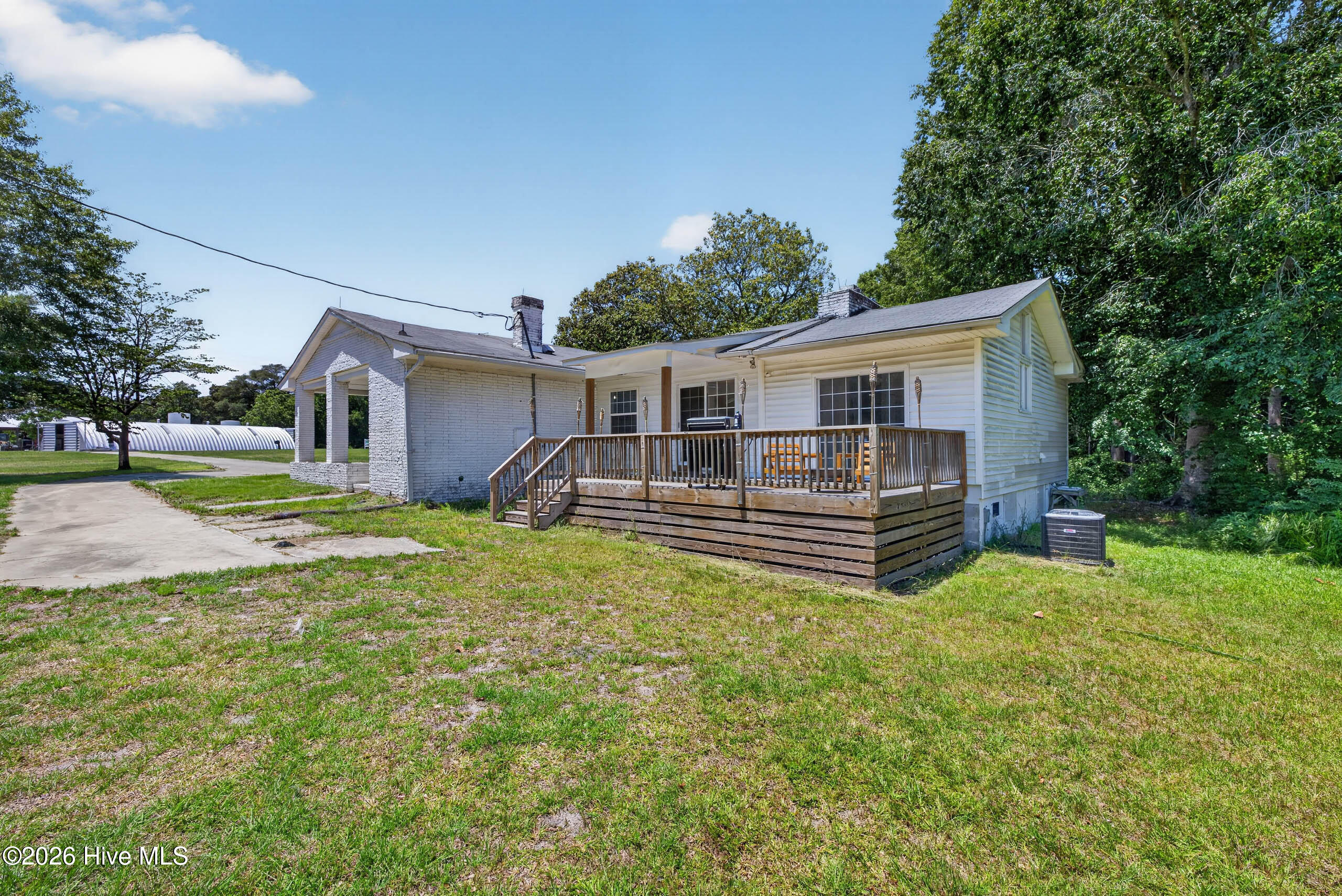 437 E Wards Bridge Road Property Photo 10