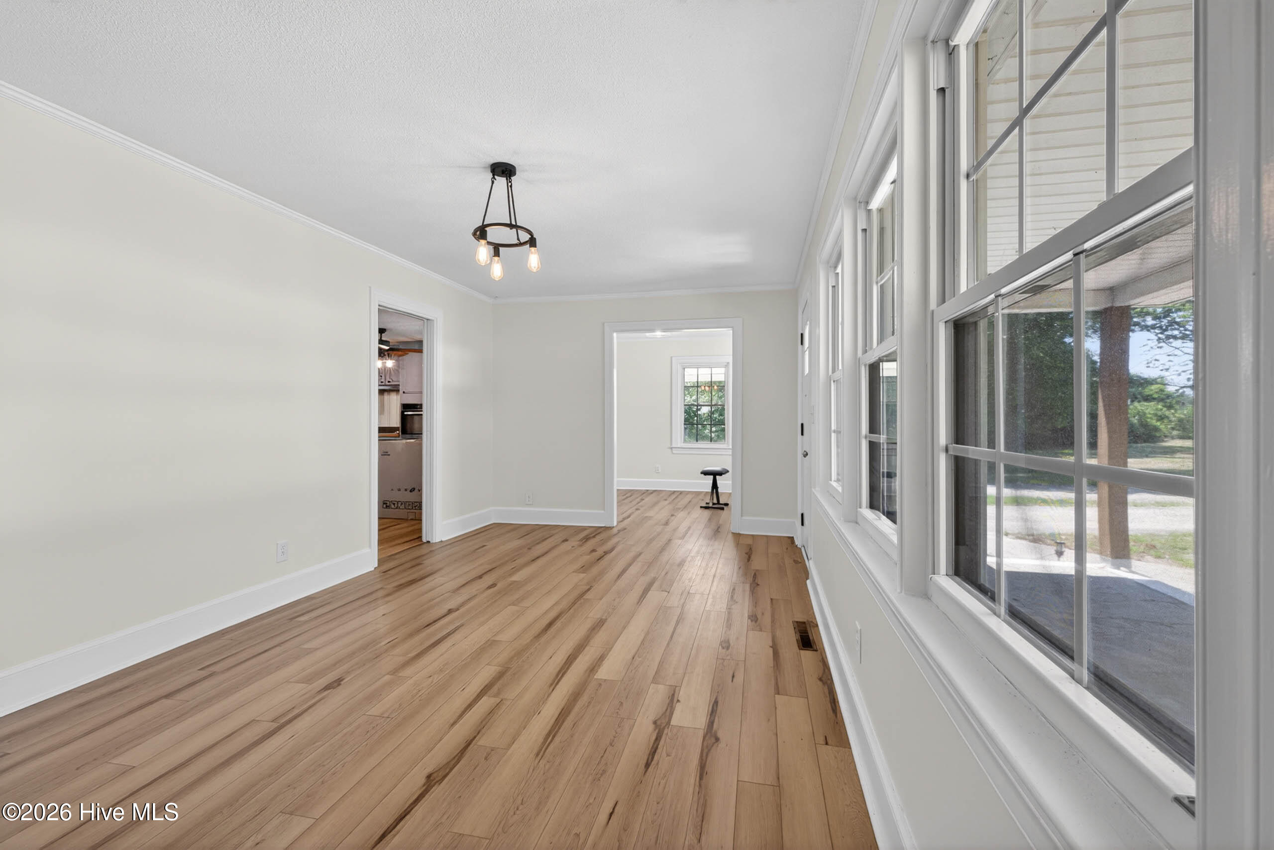 437 E Wards Bridge Road Property Photo 13