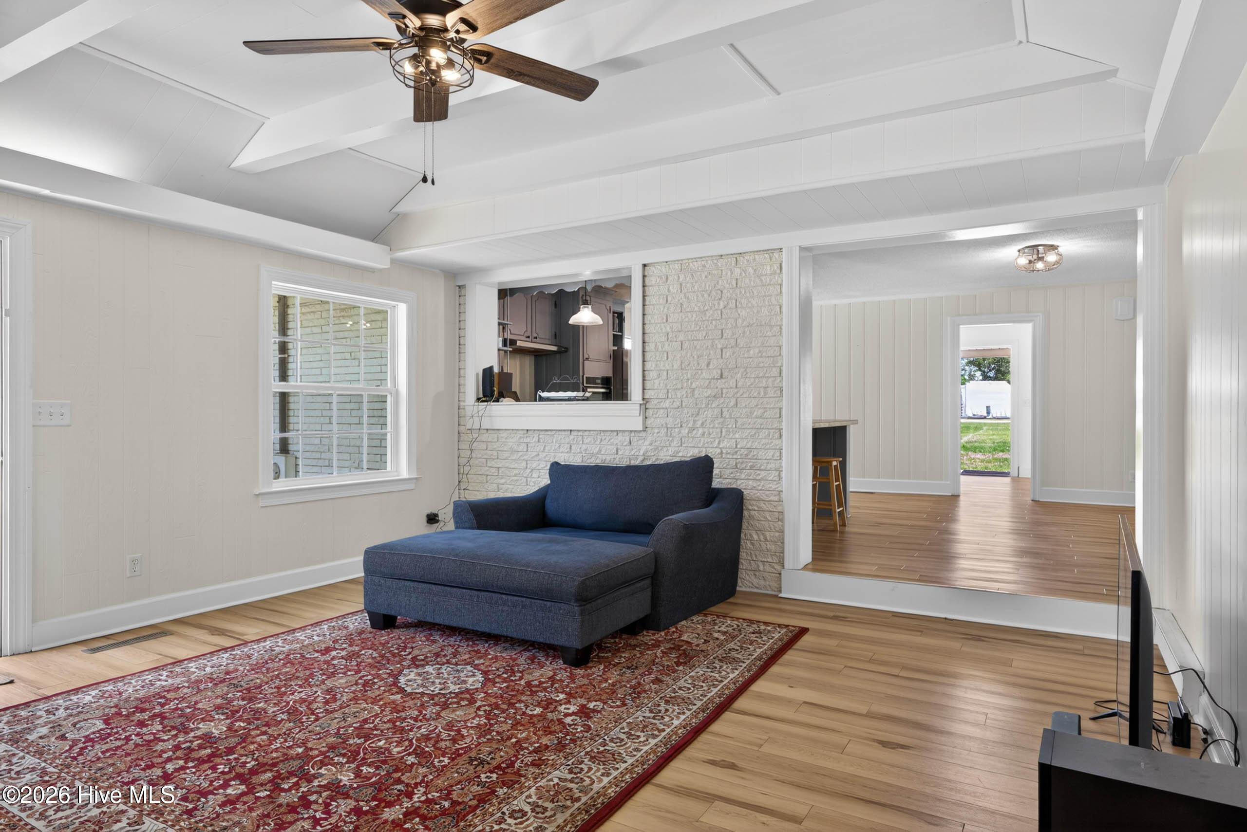437 E Wards Bridge Road Property Photo 15