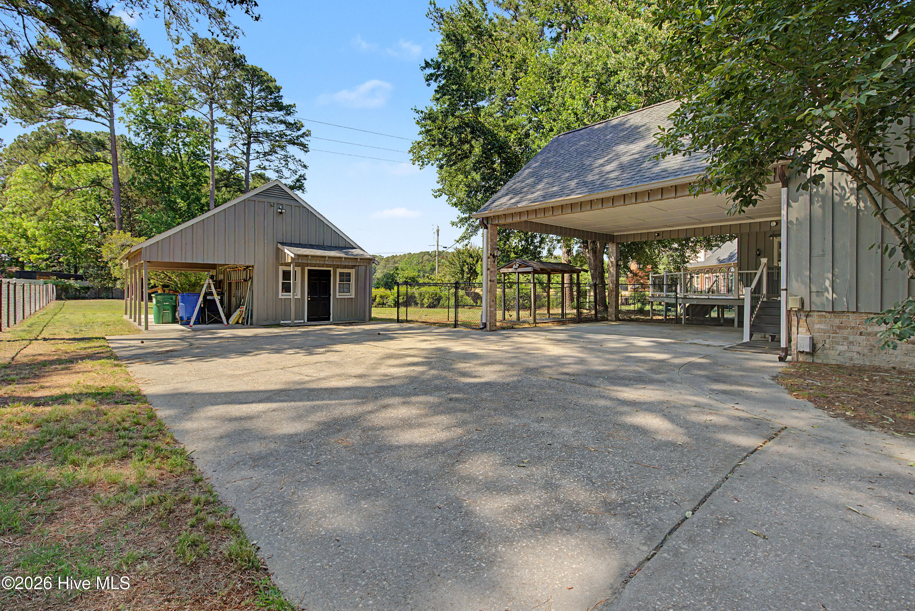 902 Rollingwood Drive Nw Property Photo 6