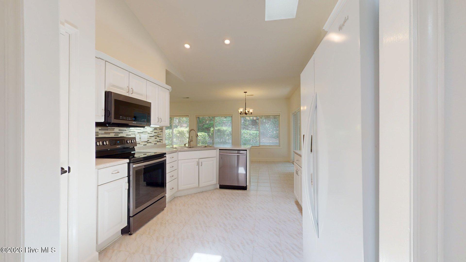 12 Lavender Drive Property Photo 8