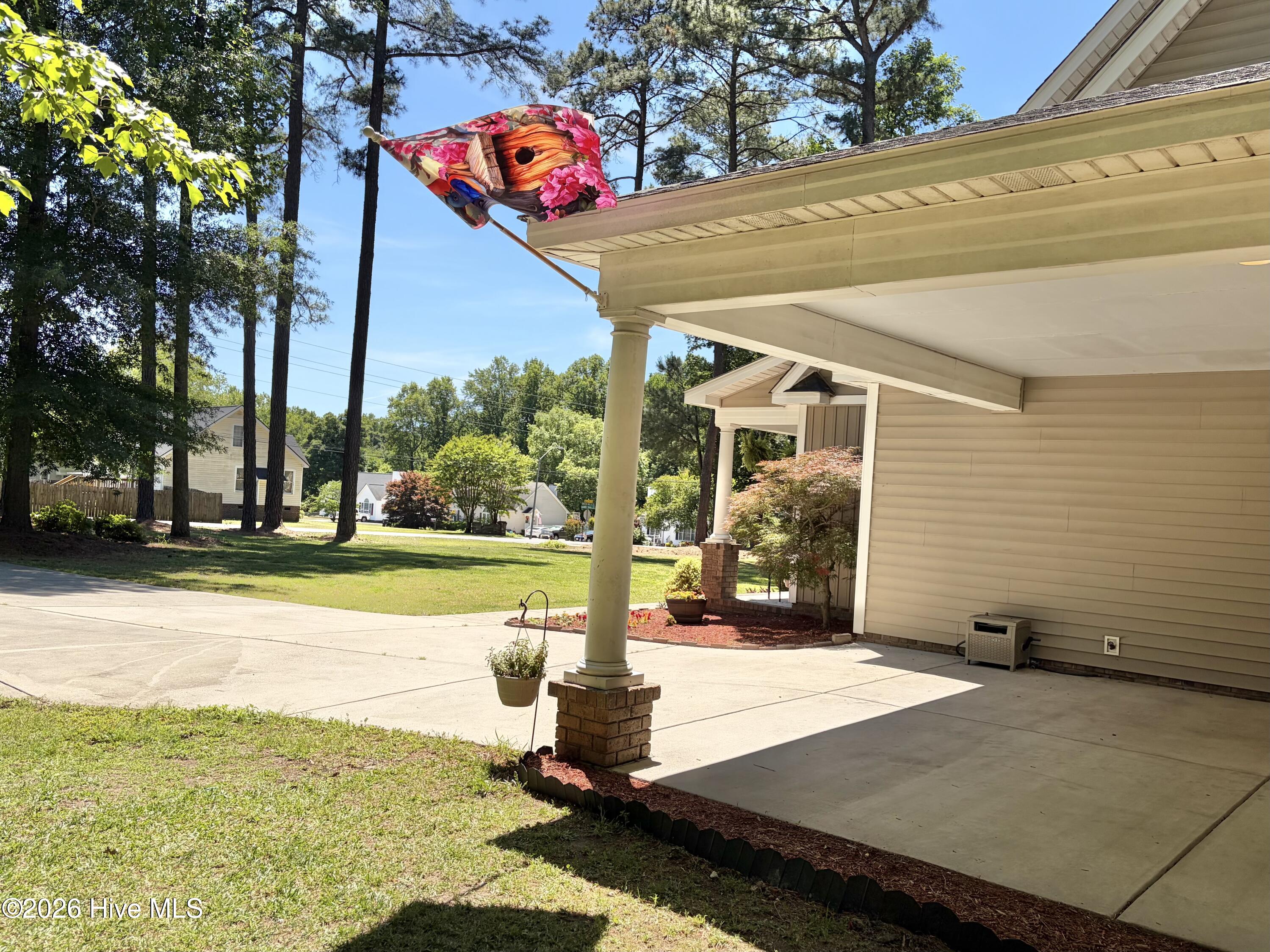 5056 Green Hills Road Property Photo 4