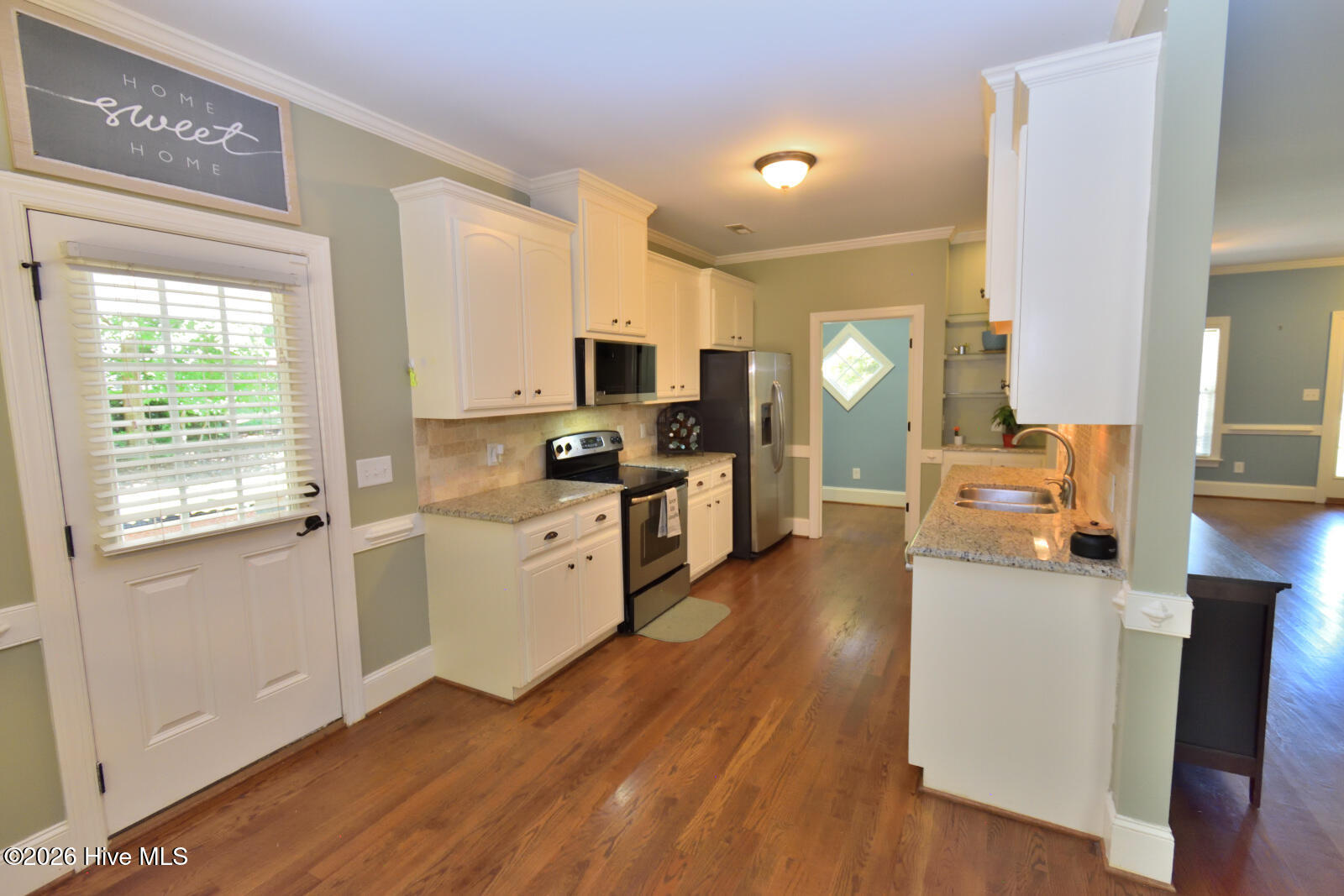 5056 Green Hills Road Property Photo 6