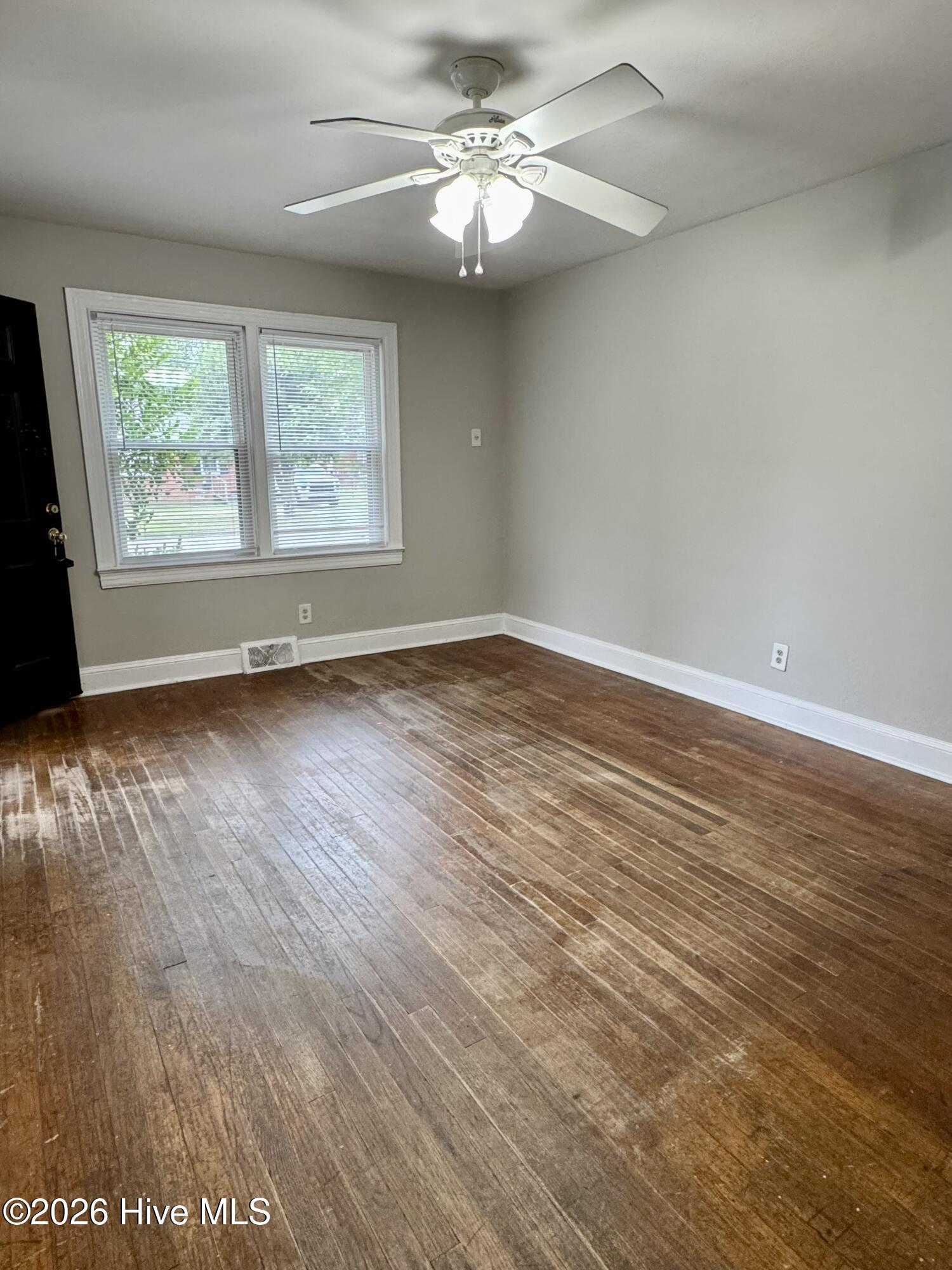 1307 Willow Street B Property Photo 13