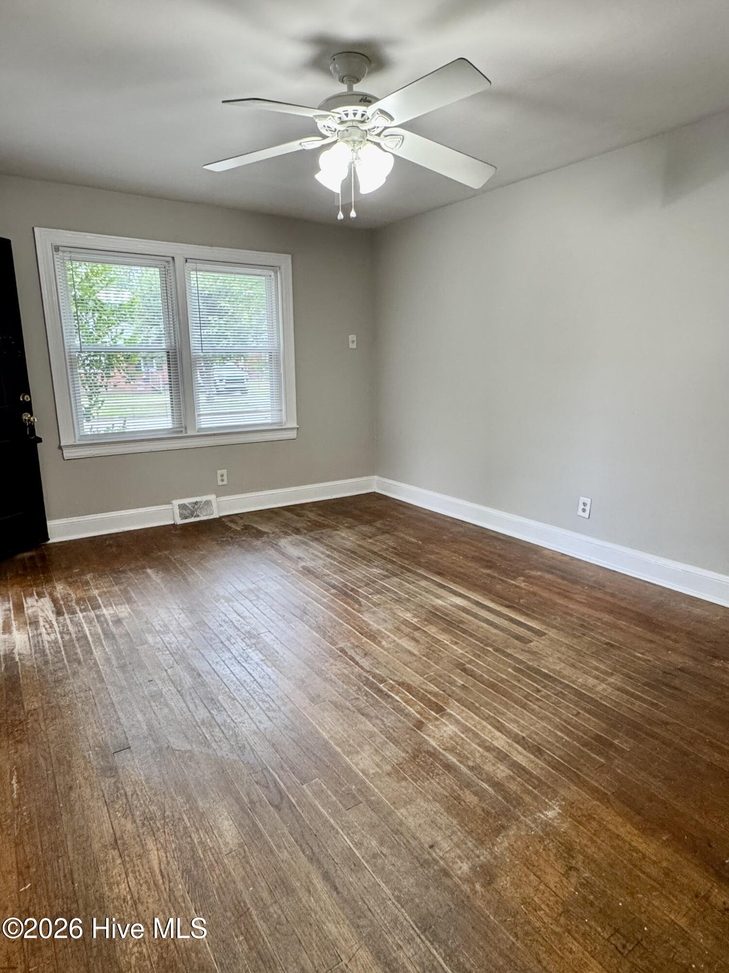 1307 Willow Street B Property Photo 14