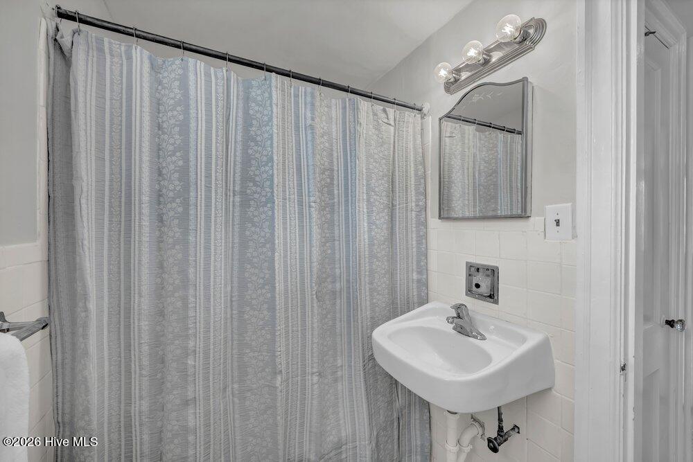 2940 Oleander Drive A2 Property Photo 24