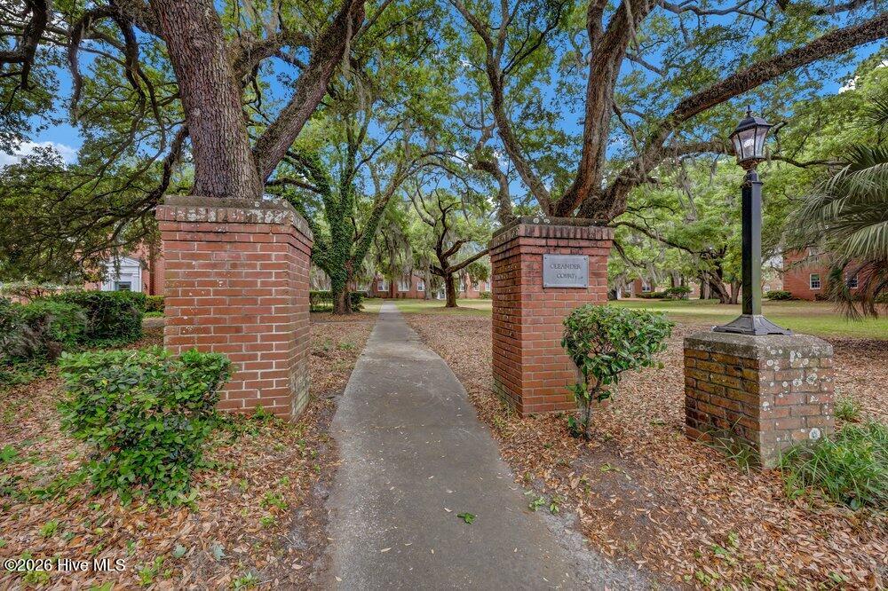 2940 Oleander Drive A2 Property Photo 28