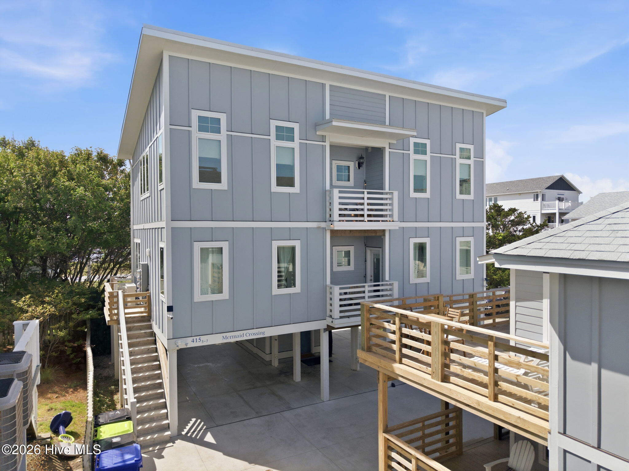 415 Carolina Beach Avenue N Property Photo 4