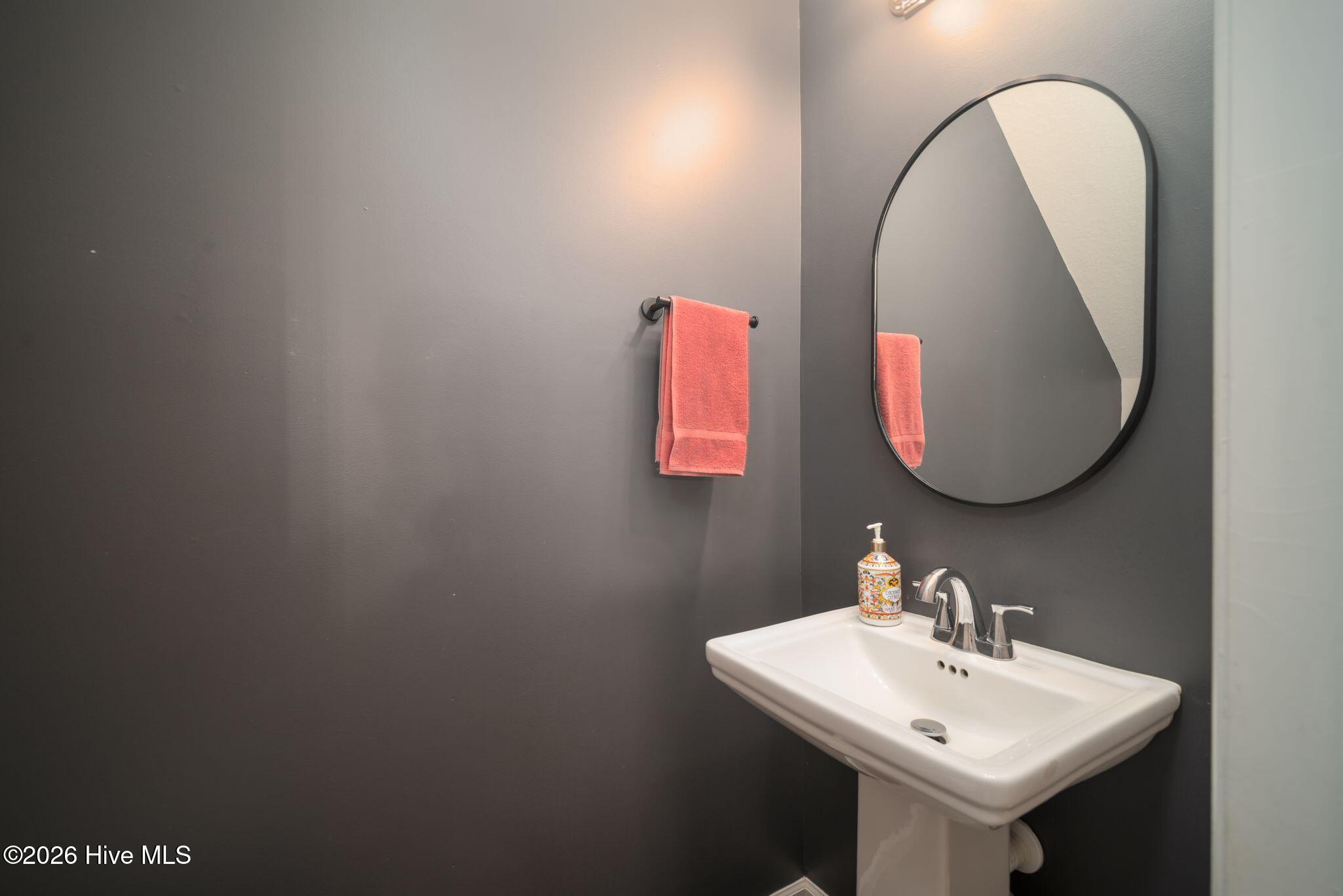 124 Saint Road Property Photo 14