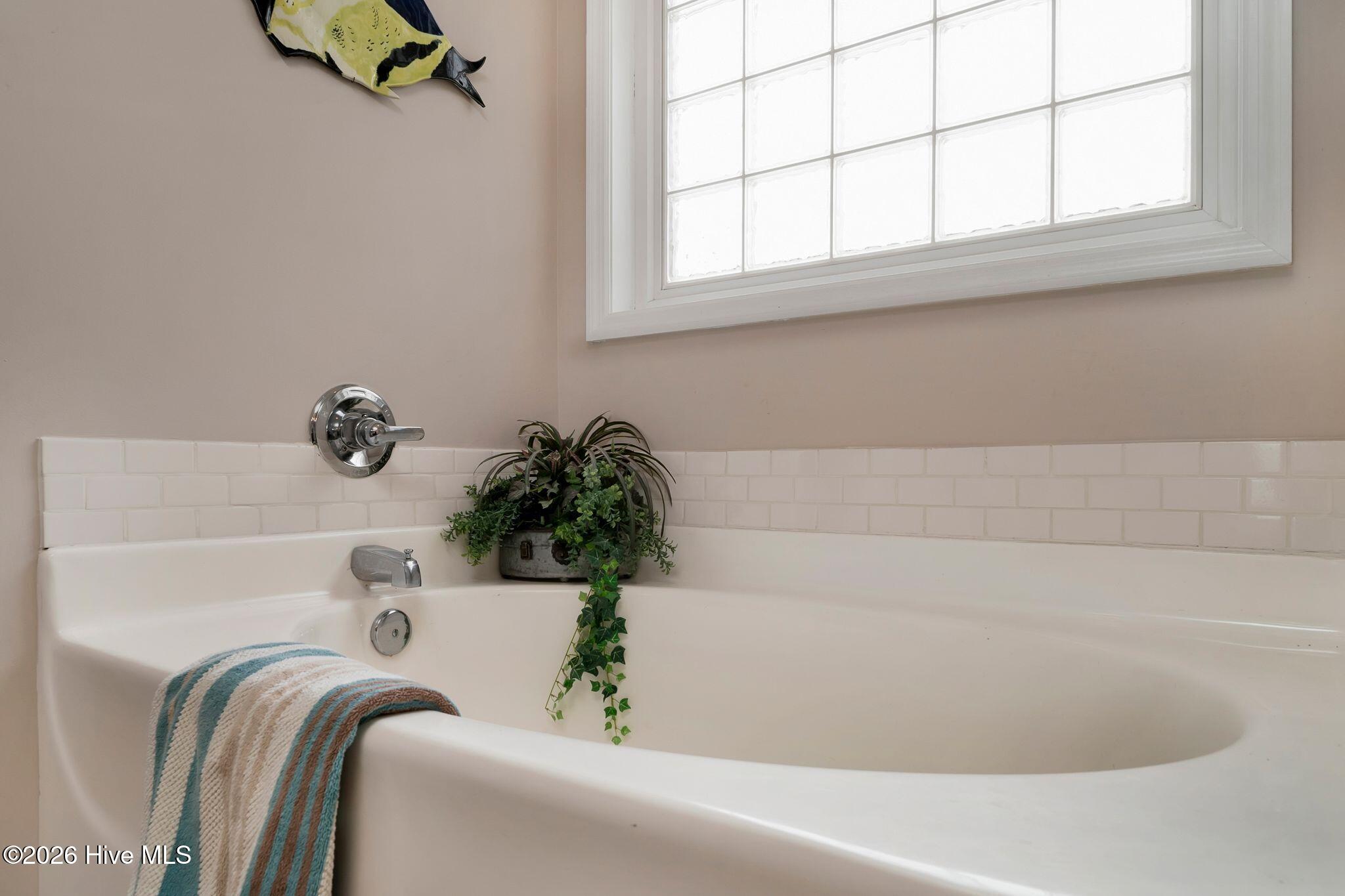124 Saint Road Property Photo 31