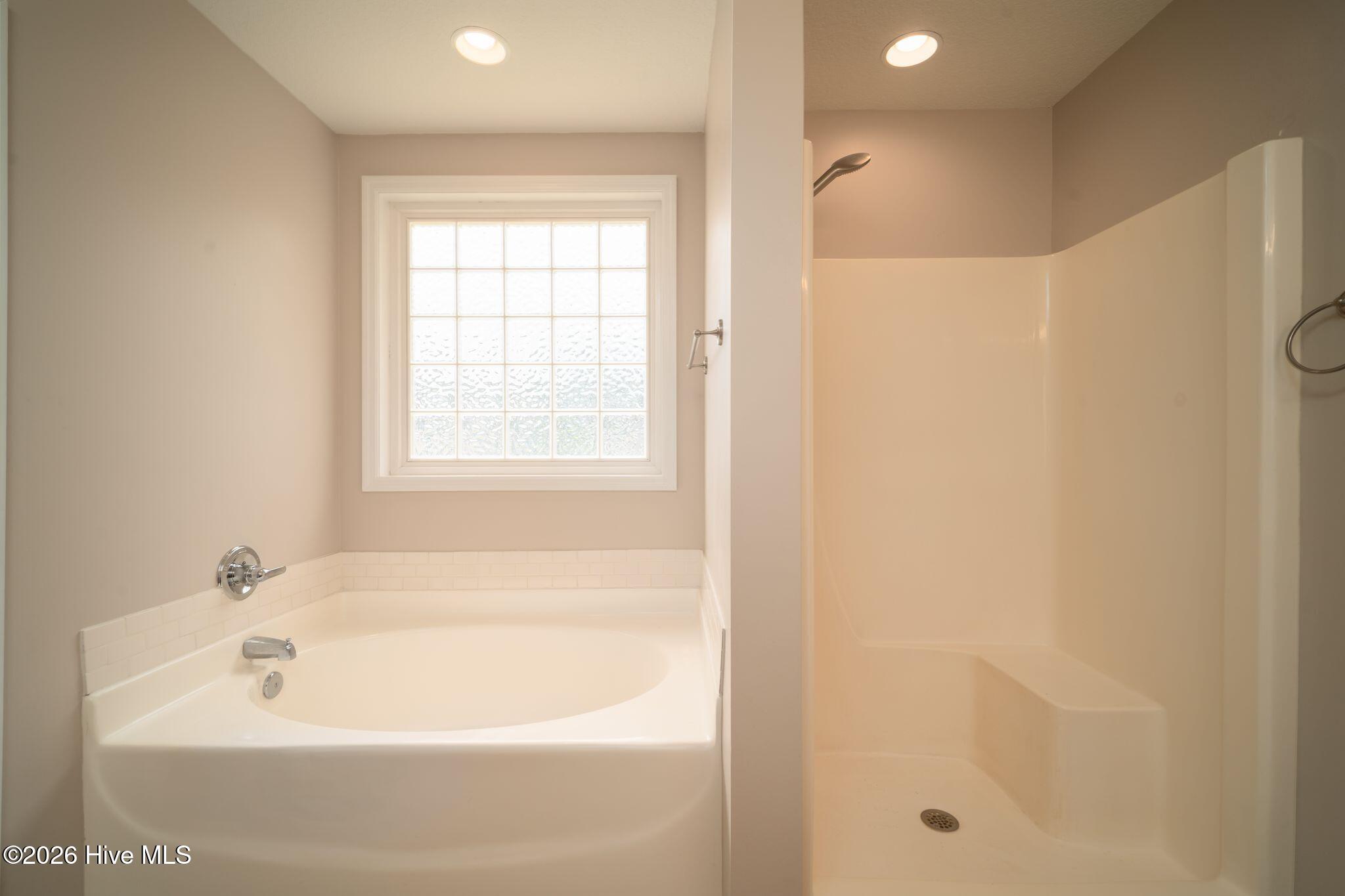 124 Saint Road Property Photo 32