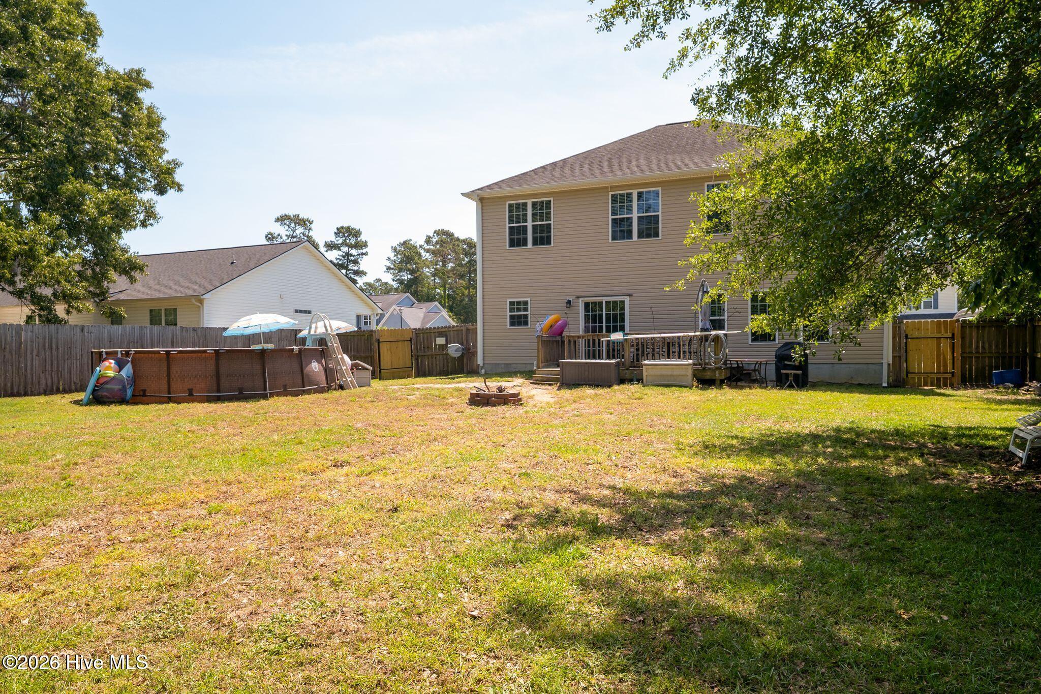 124 Saint Road Property Photo 45