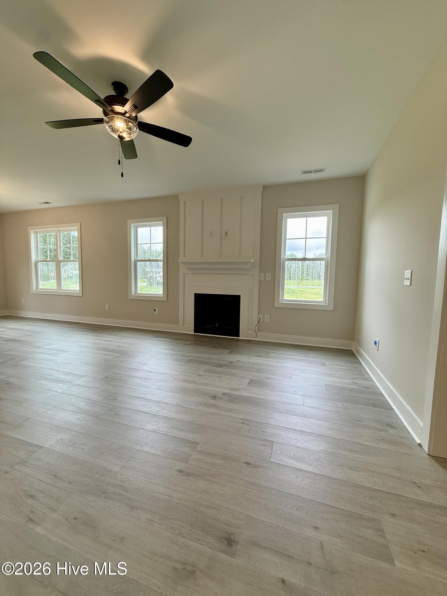 400 Mossy Cup Lane Property Photo 8