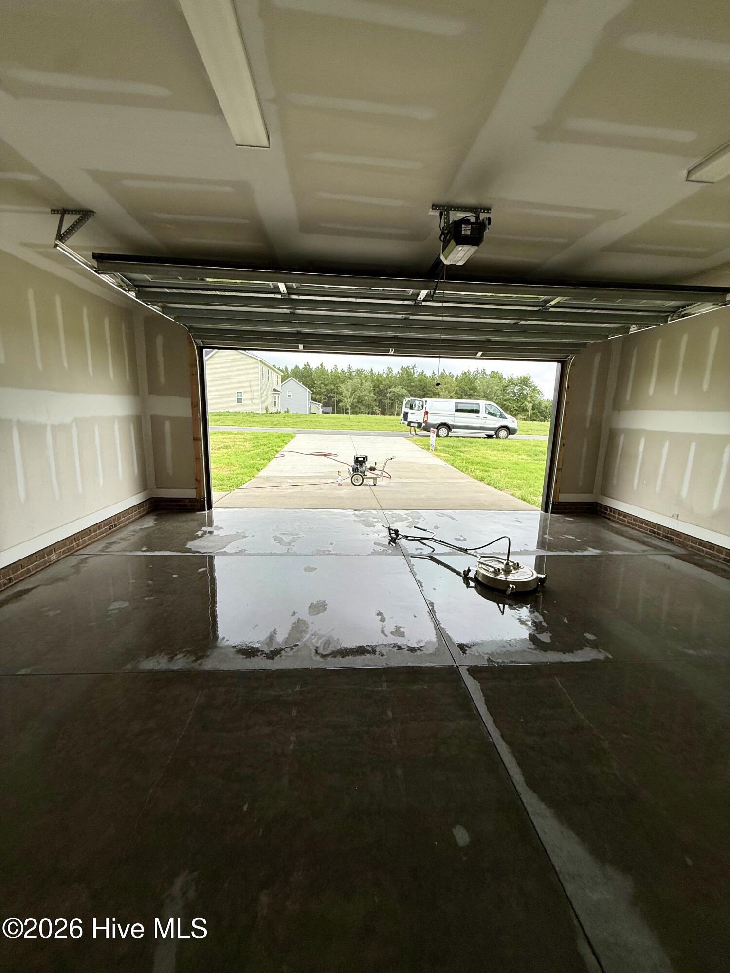 400 Mossy Cup Lane Property Photo 18