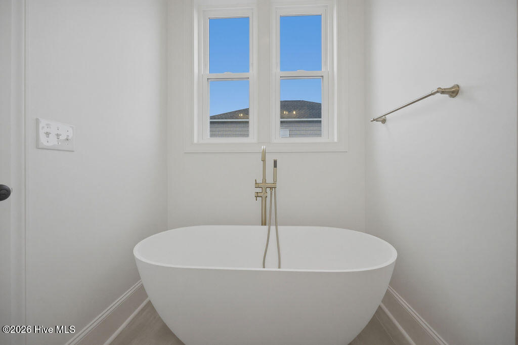 1 Bottlenose Boulevard Property Photo 16