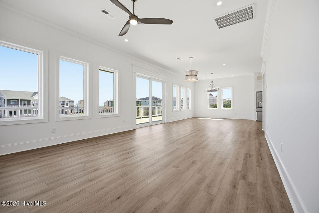 1 Bottlenose Boulevard Property Photo 28