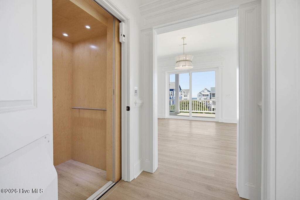 1 Bottlenose Boulevard Property Photo 32