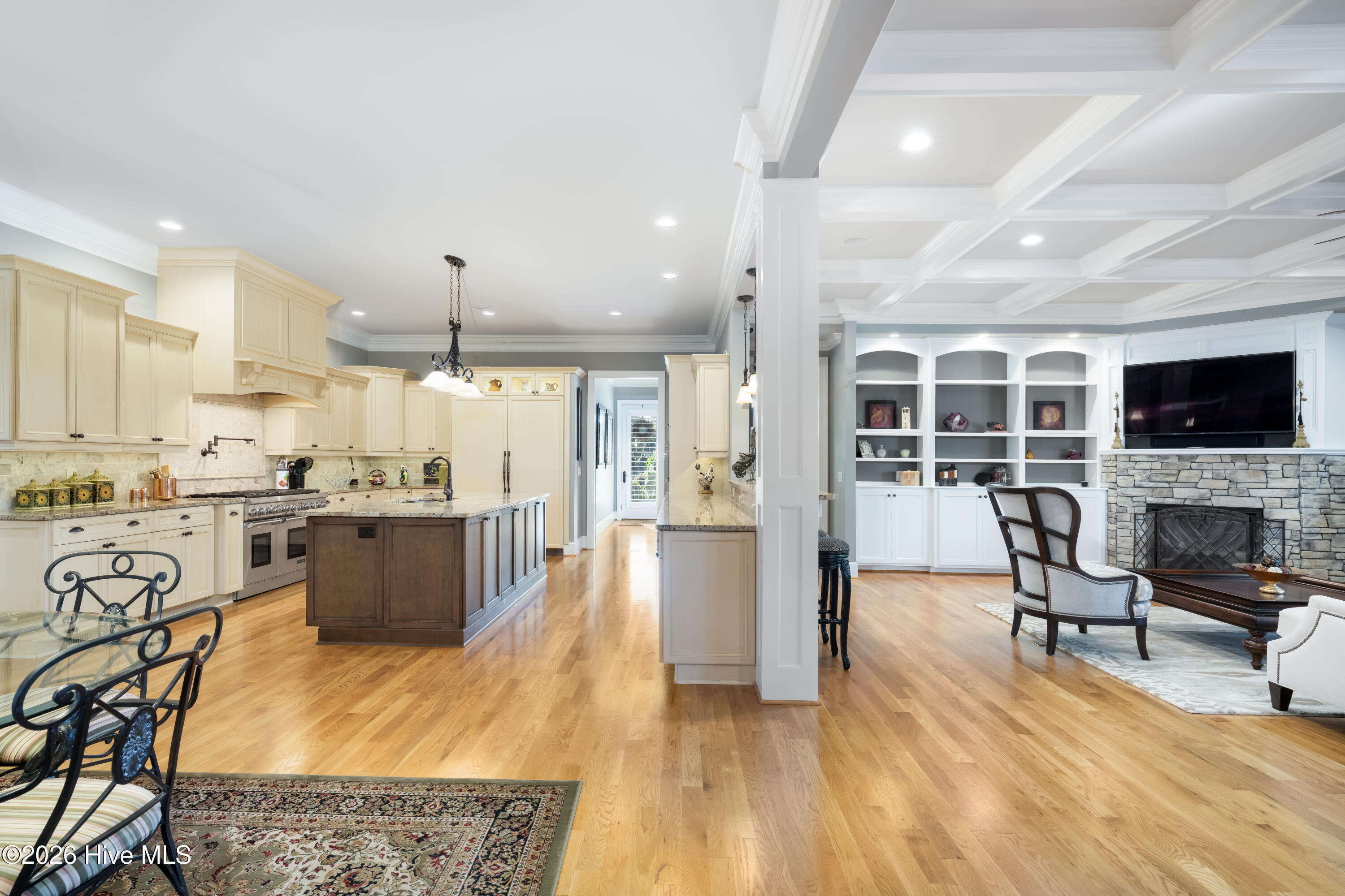 4010 Wyndmere Drive Property Photo 12